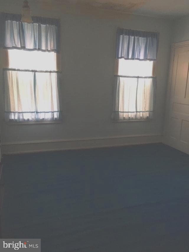 FRANKFORD - Residential