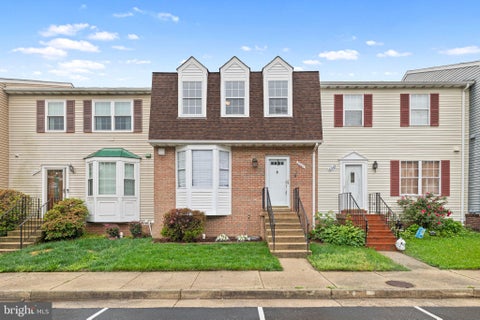 Townhouse For Sale - 6267 Alforth Avenue<br/> ALEXANDRIA, VA 22315