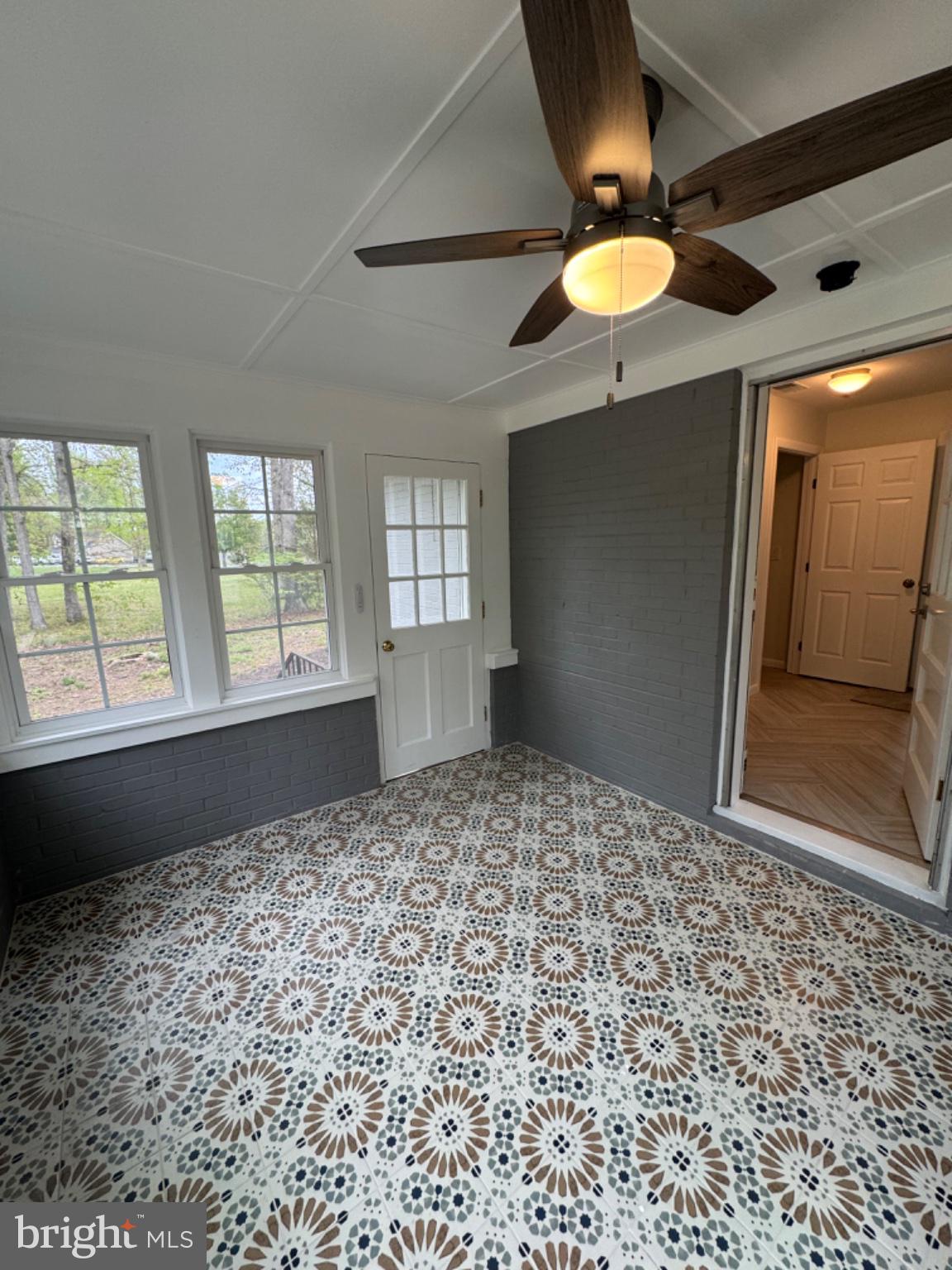 NOKESVILLE - Residential