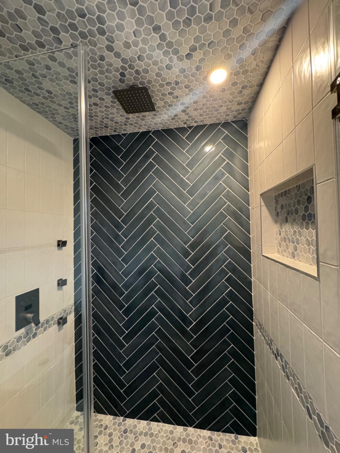 NOKESVILLE - Residential