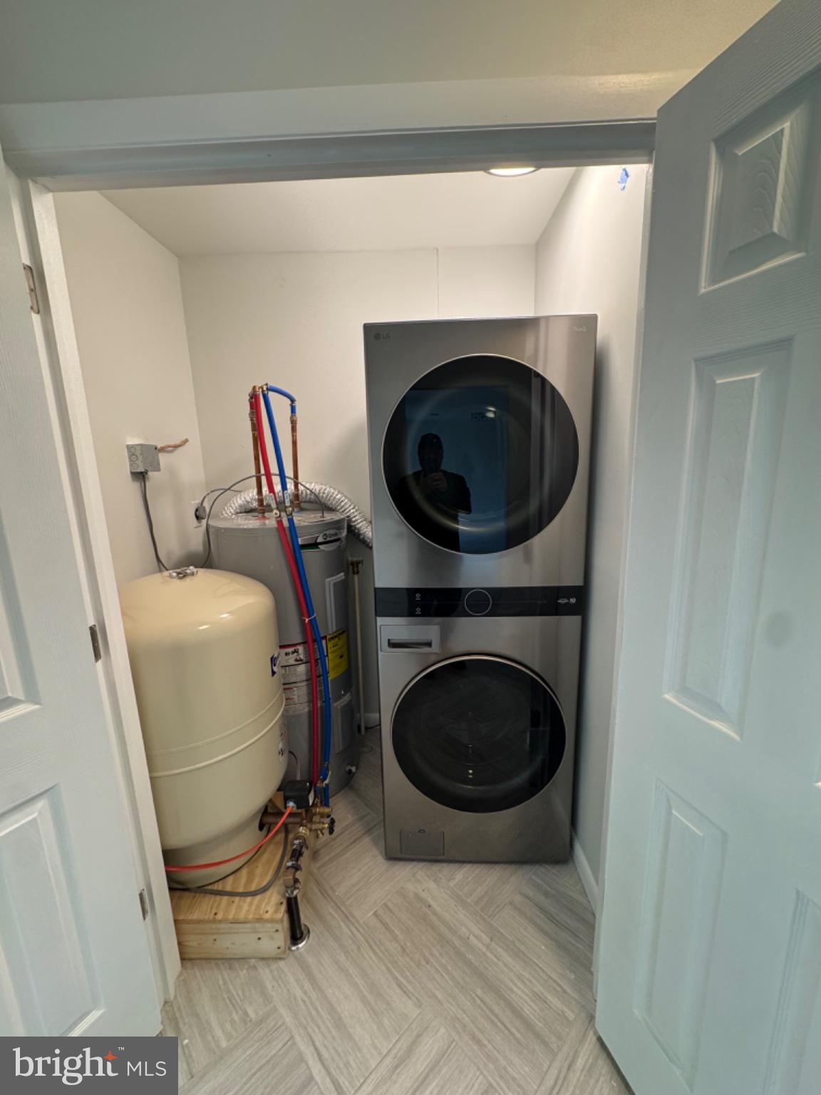 NOKESVILLE - Residential