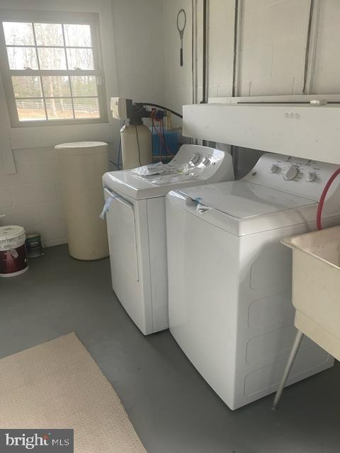 PINE GROVE ESTATES SUB - Residential