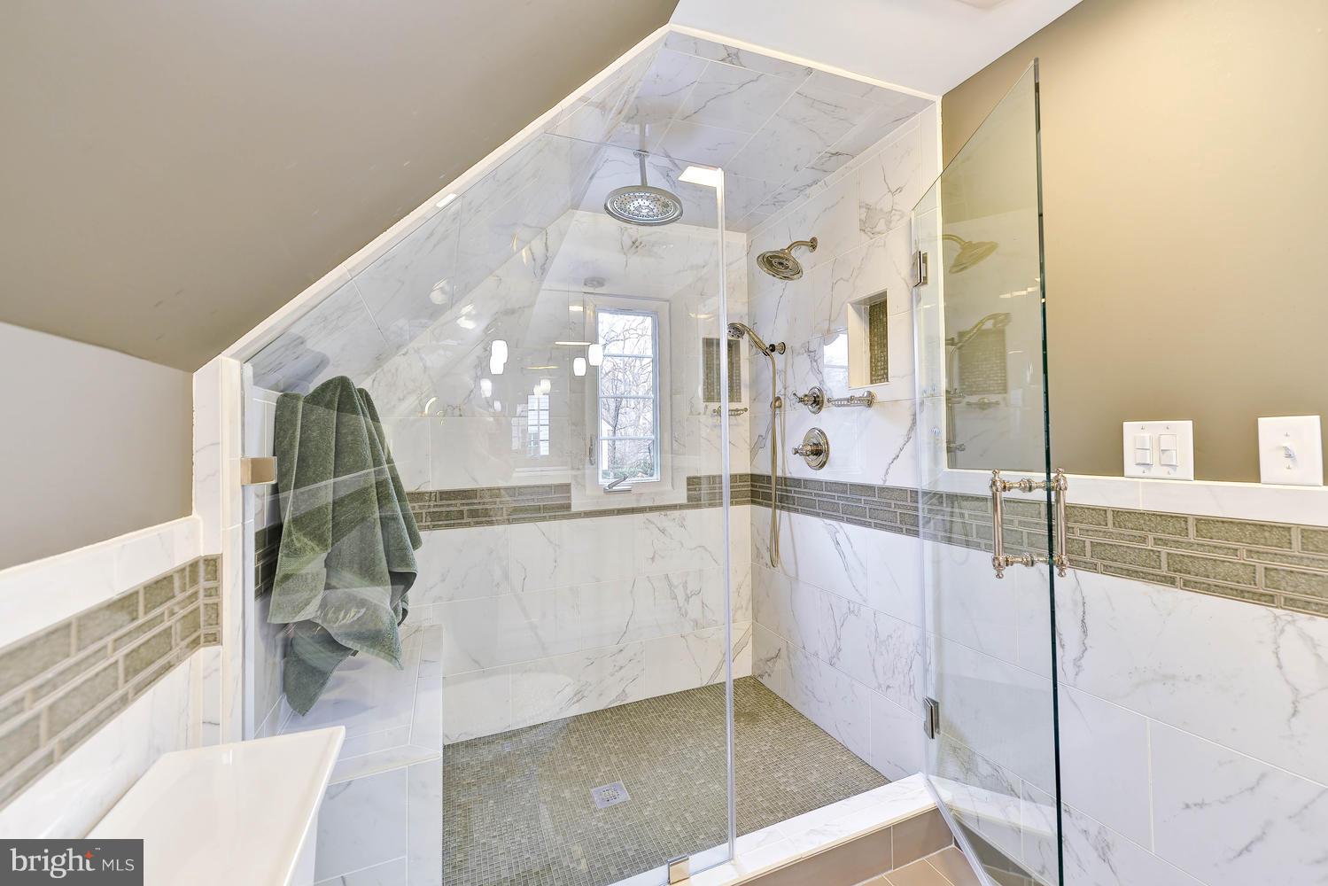 BELLE HAVEN - Residential