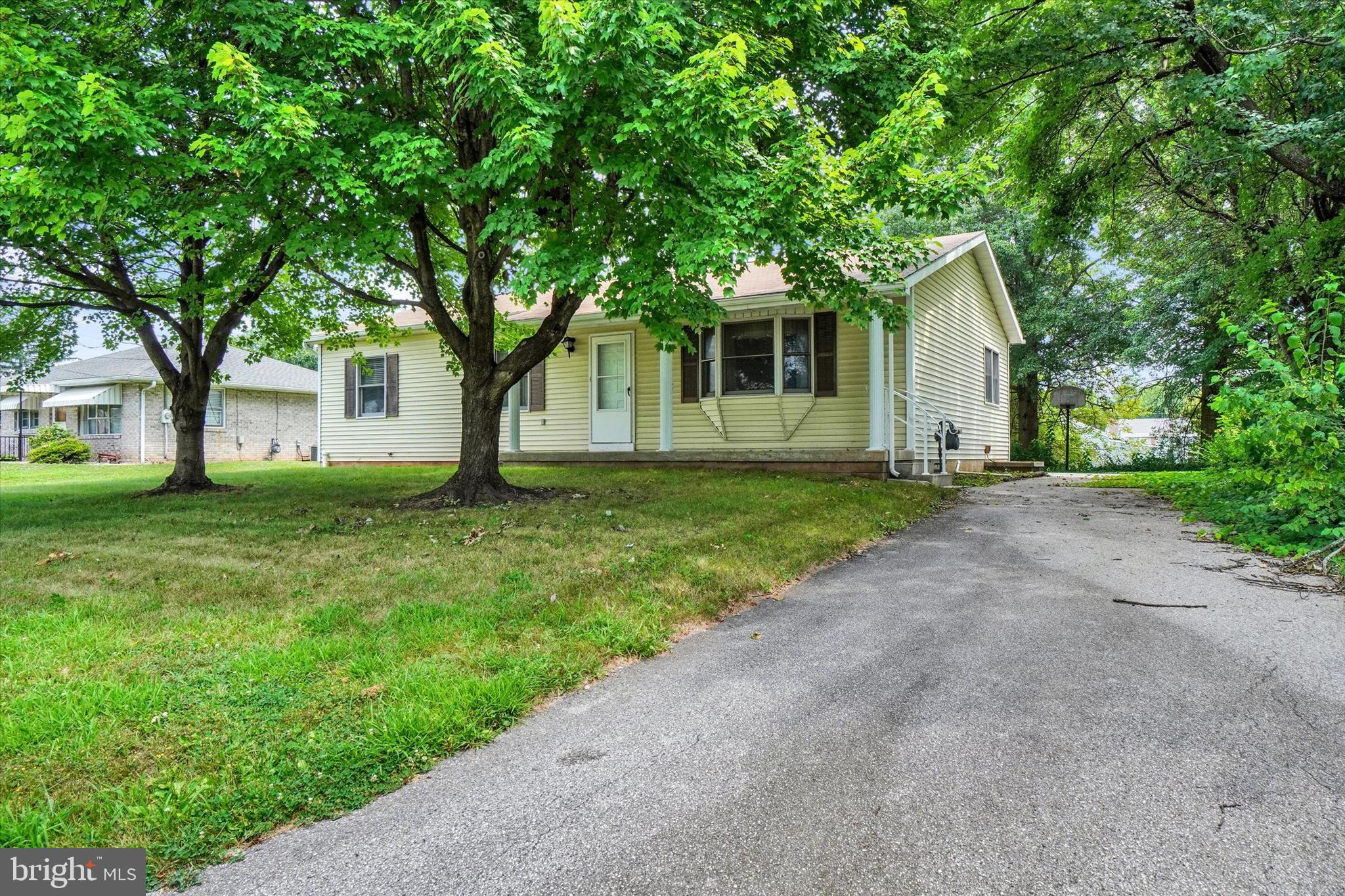 MANCHESTER BORO - Residential