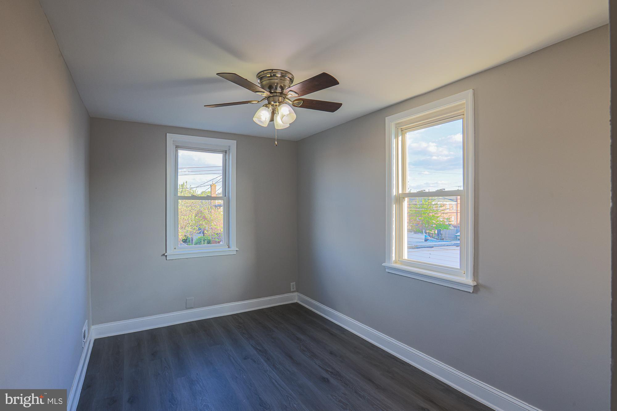 NORTH POINT VILLAGE - Residential