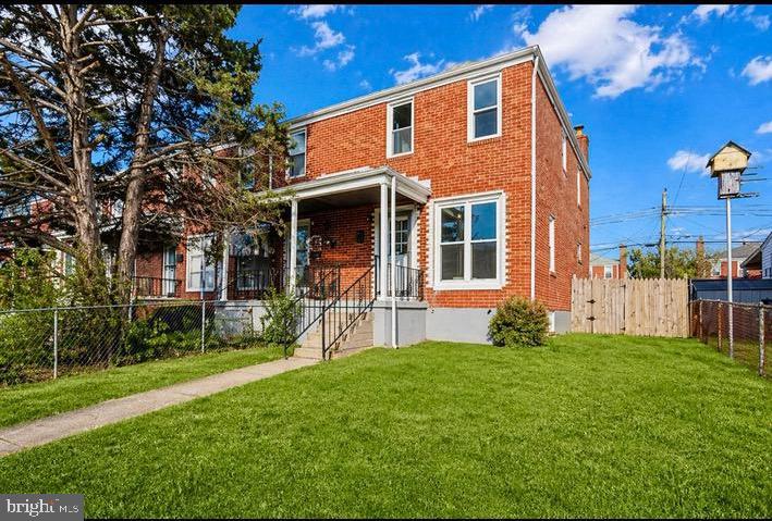 NORTH POINT VILLAGE - Residential