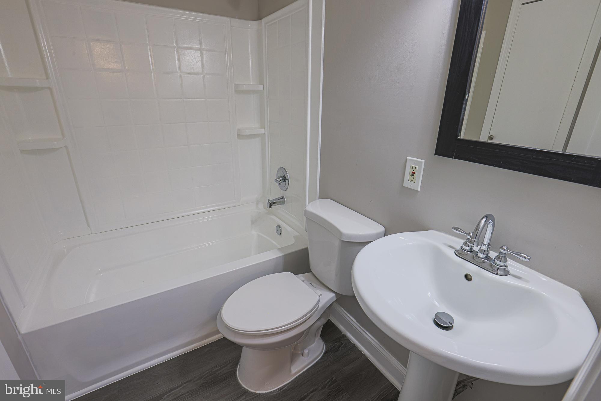 NORTH POINT VILLAGE - Residential