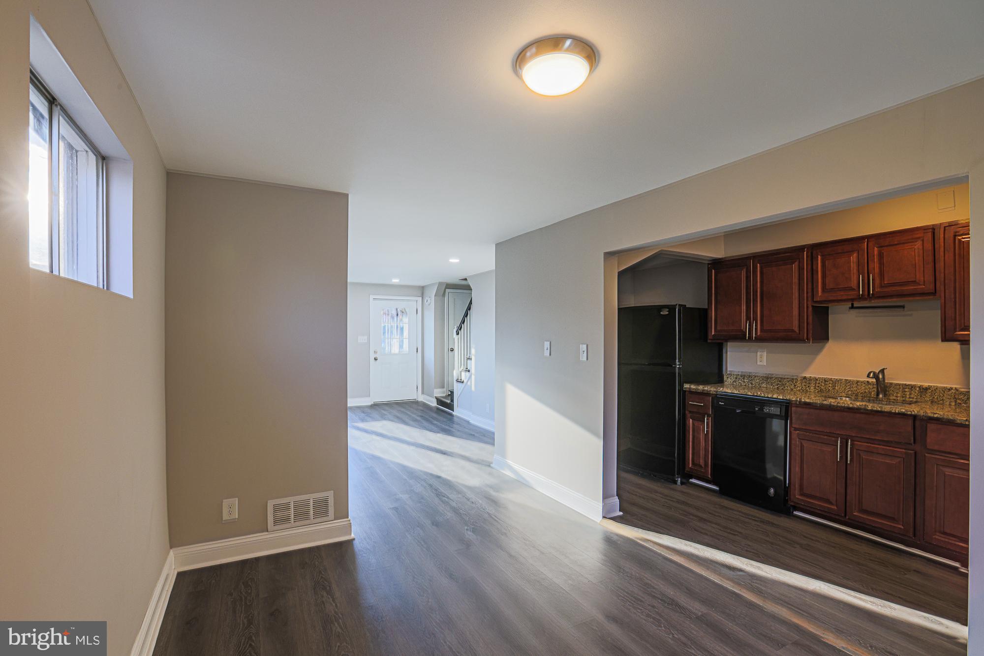 NORTH POINT VILLAGE - Residential