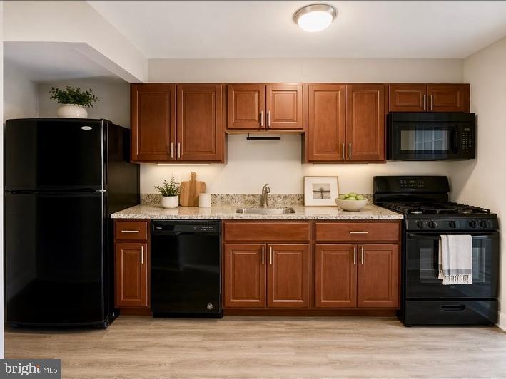 NORTH POINT VILLAGE - Residential