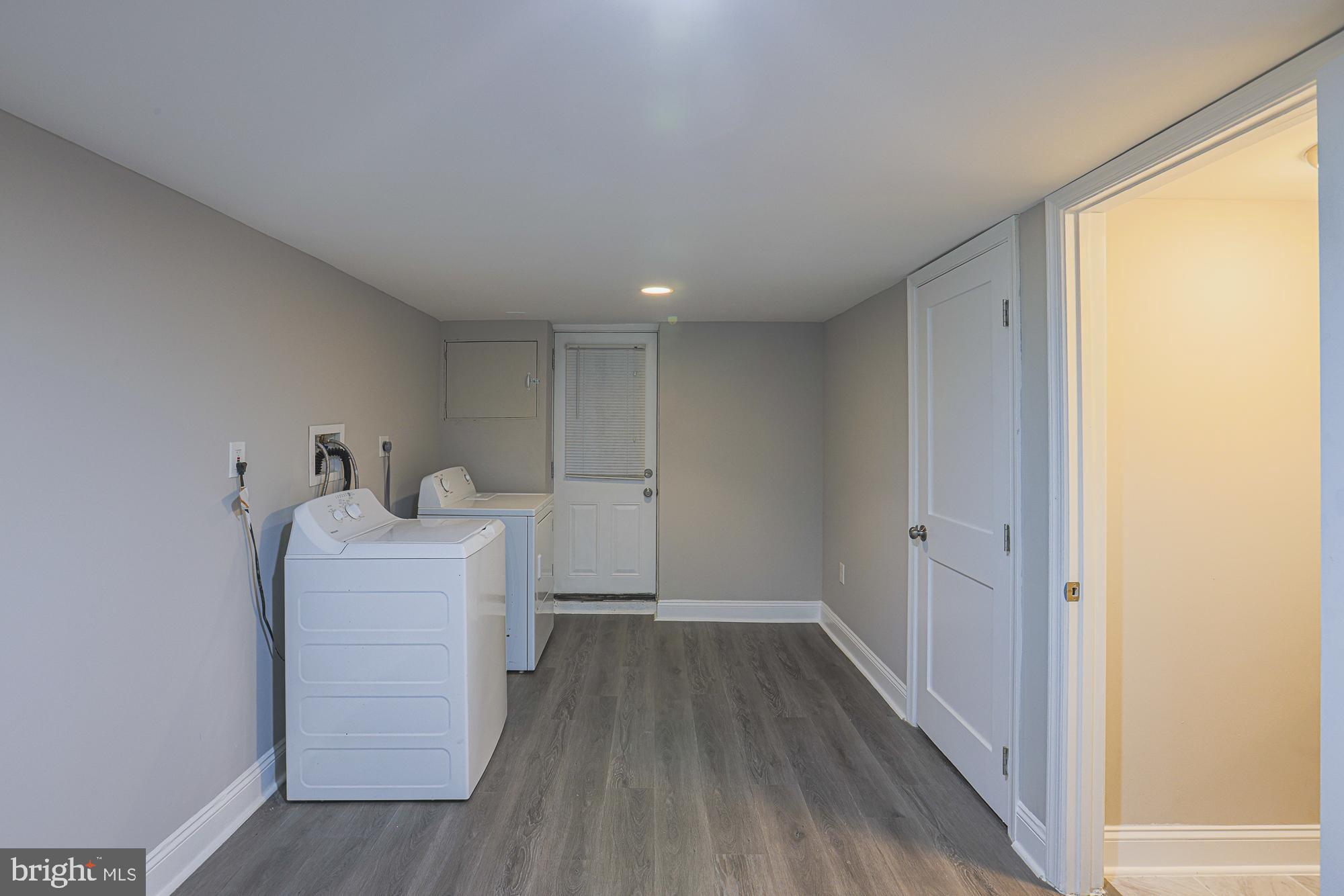 NORTH POINT VILLAGE - Residential