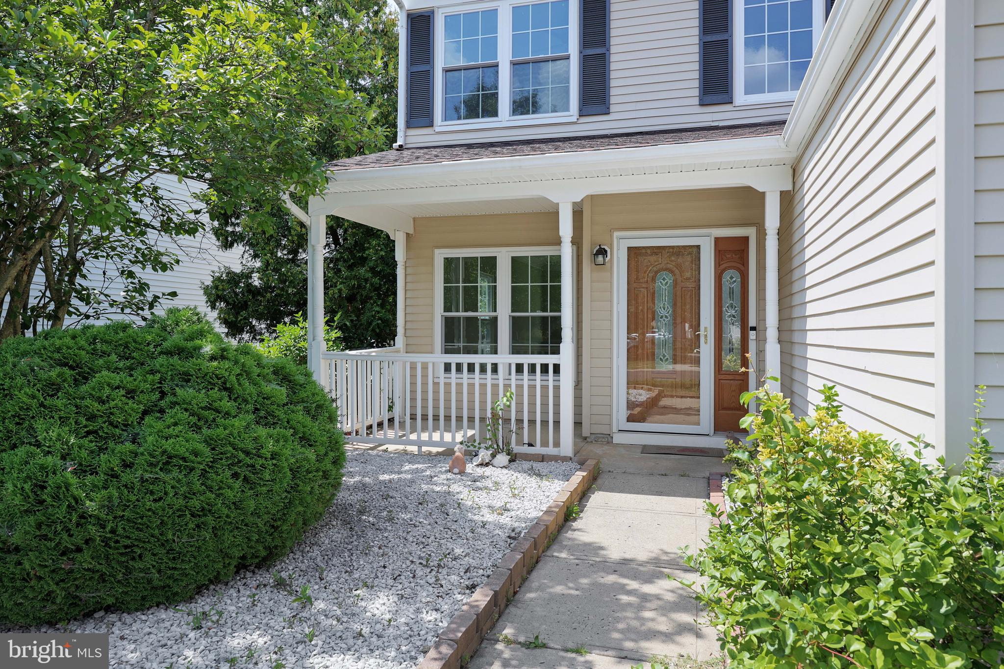 15 BROWNSTONE ROAD