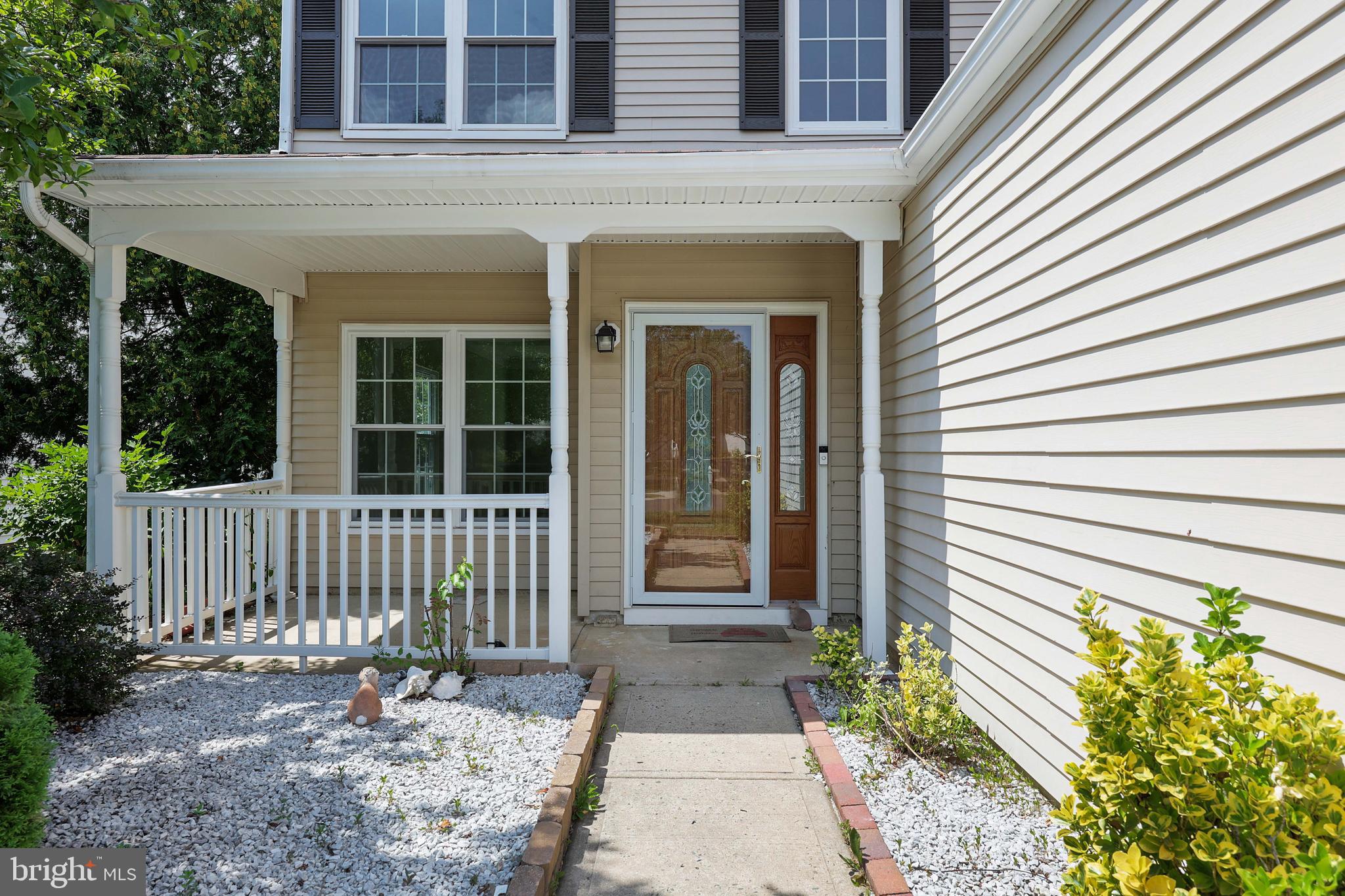 15 BROWNSTONE ROAD