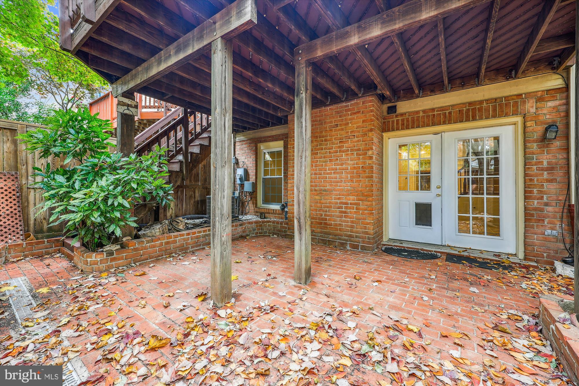 TIMBERLAWN - Residential