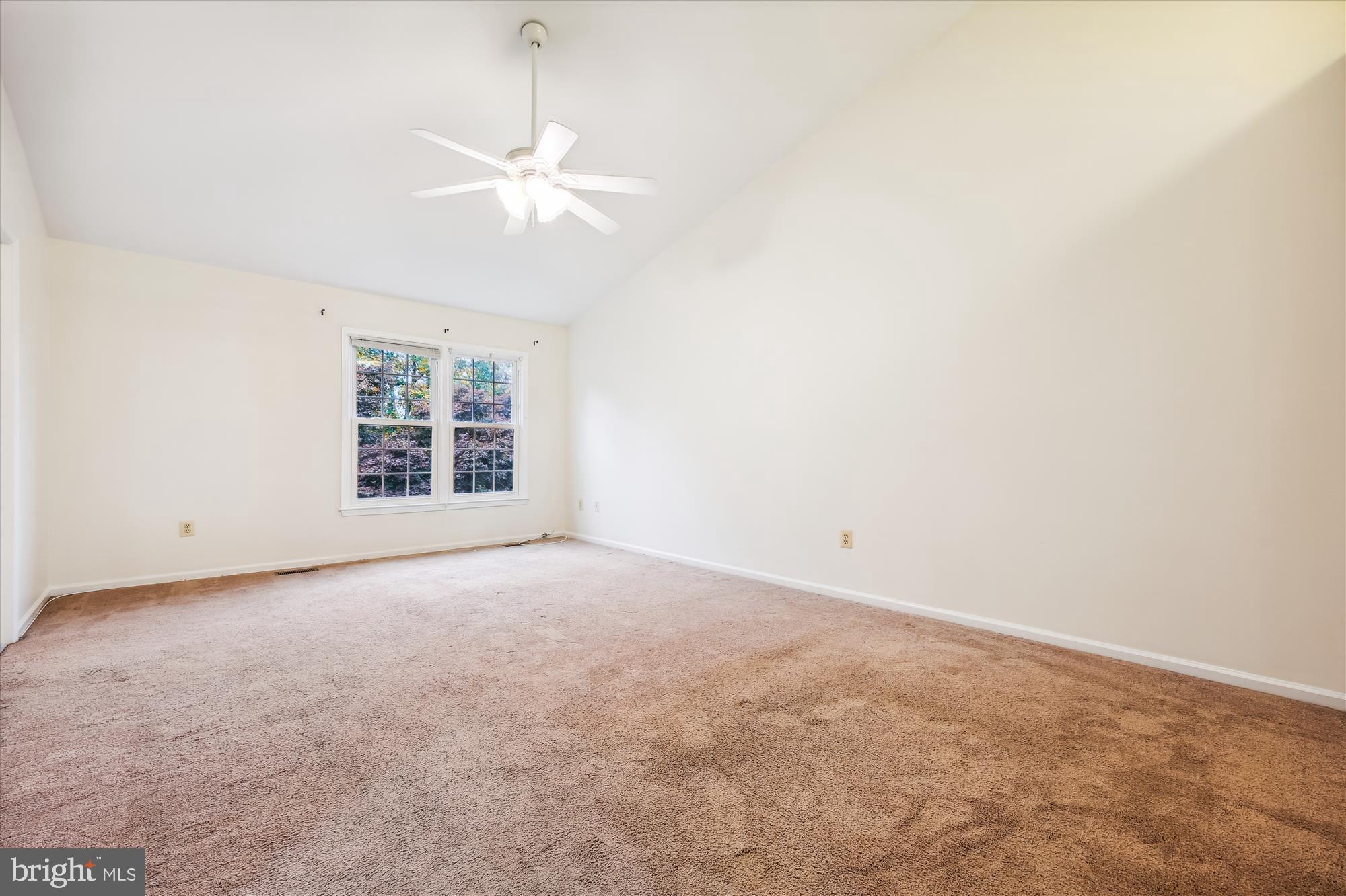 TIMBERLAWN - Residential