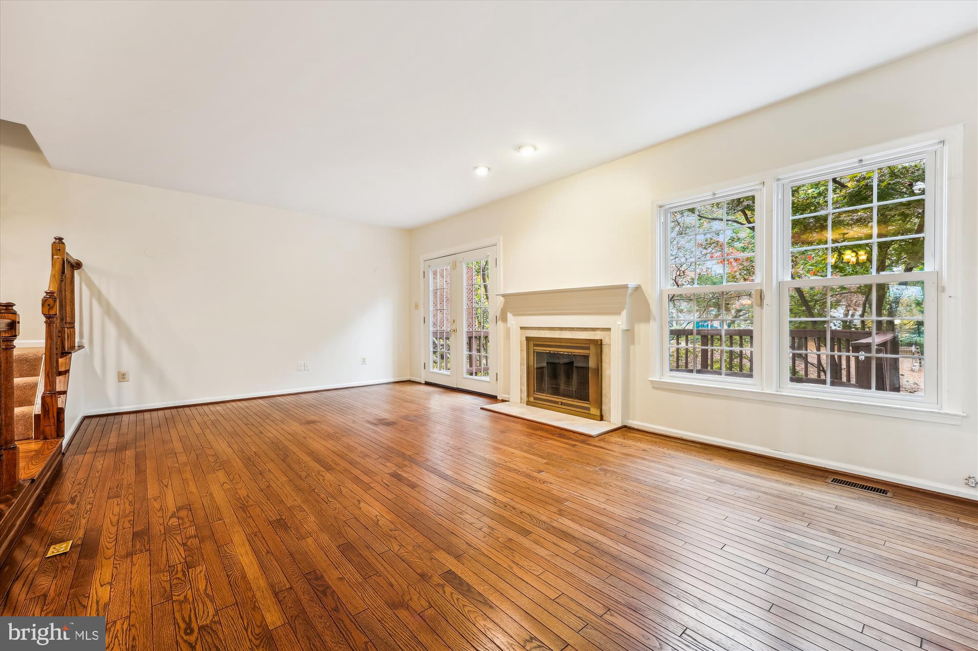 TIMBERLAWN - Residential