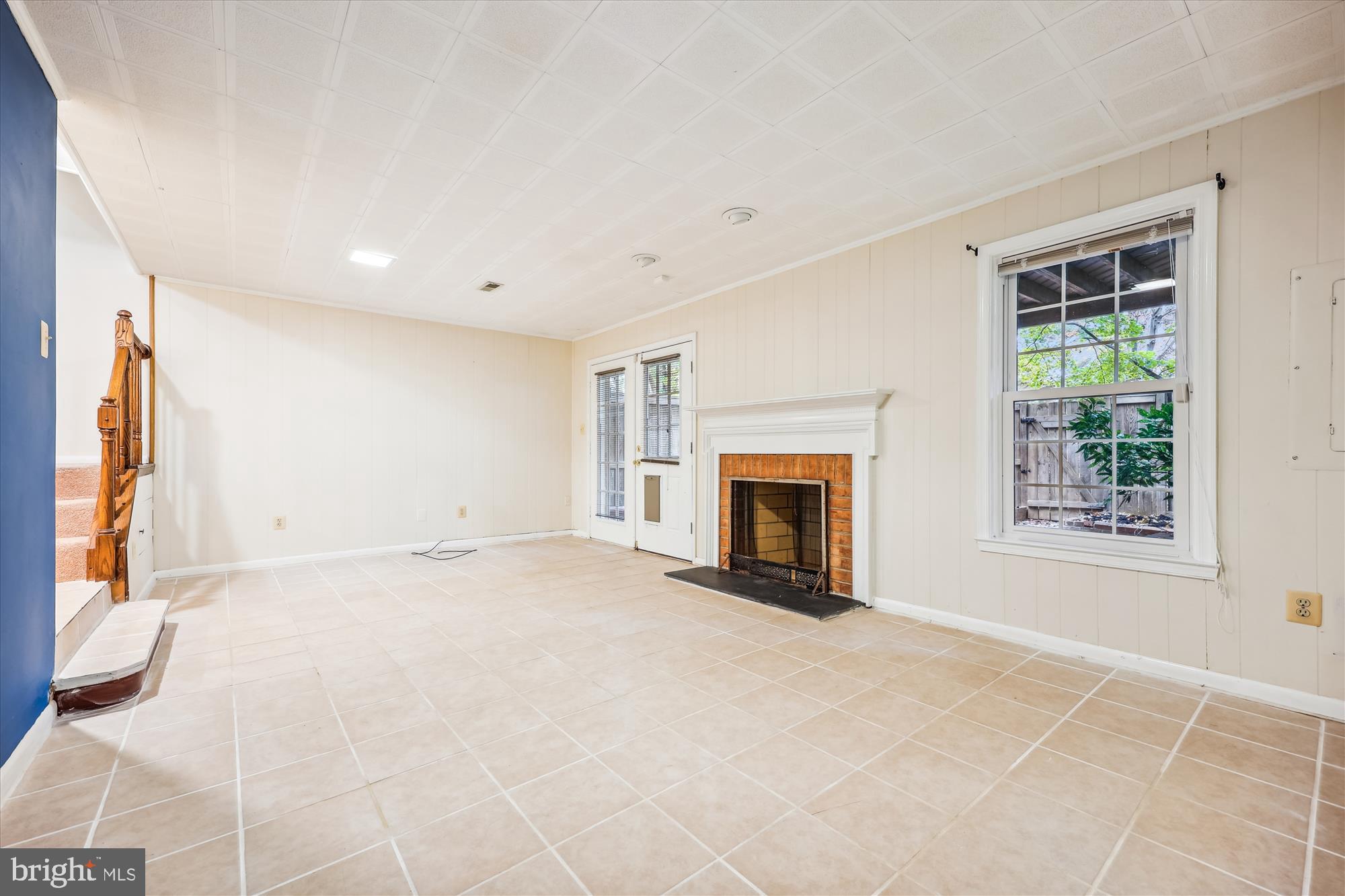 TIMBERLAWN - Residential