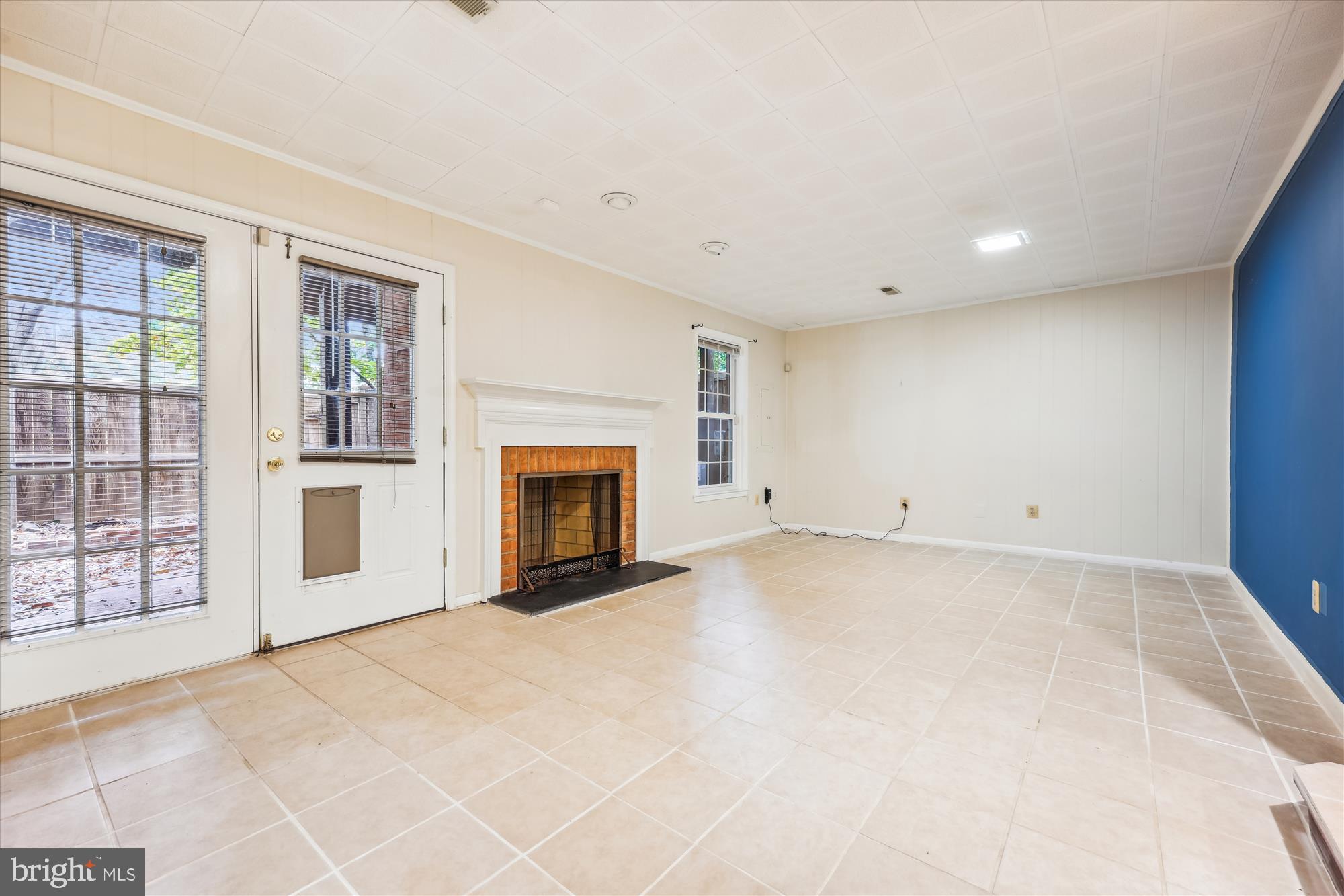 TIMBERLAWN - Residential