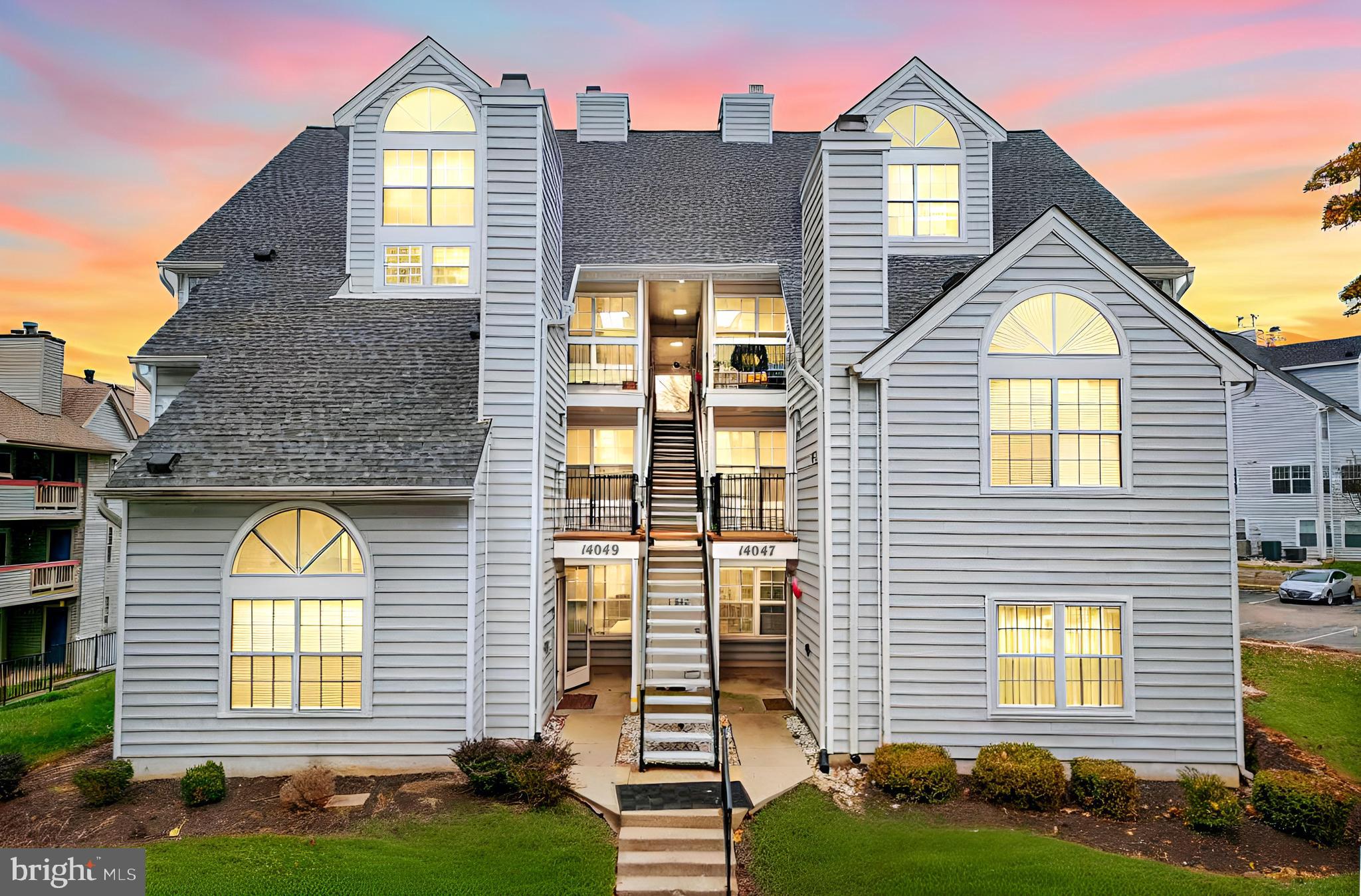 VISTAS AT LAUREL LAKES - Residential