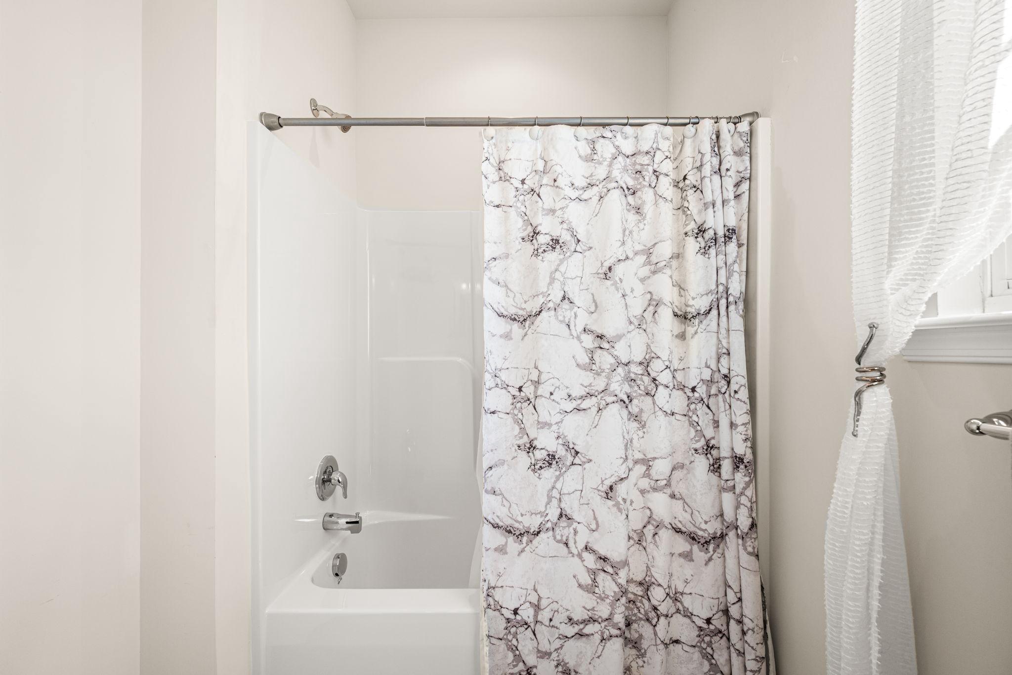 RIDGECREST - Residential