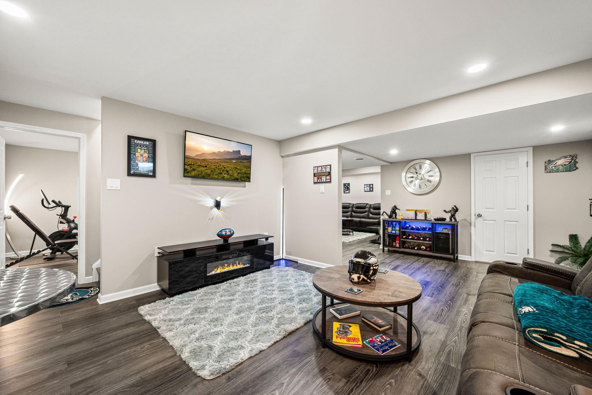 RIDGECREST - Residential