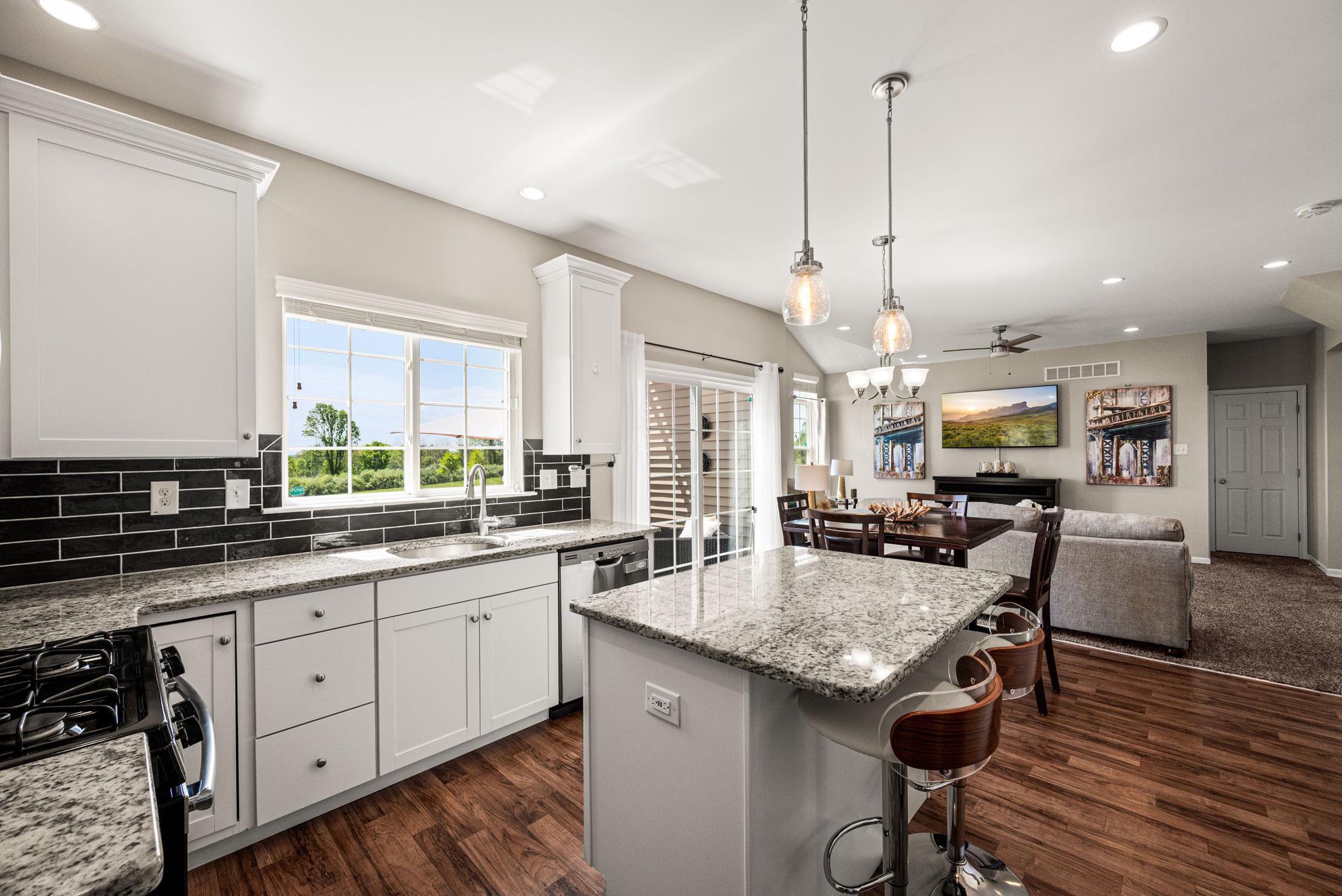 RIDGECREST - Residential