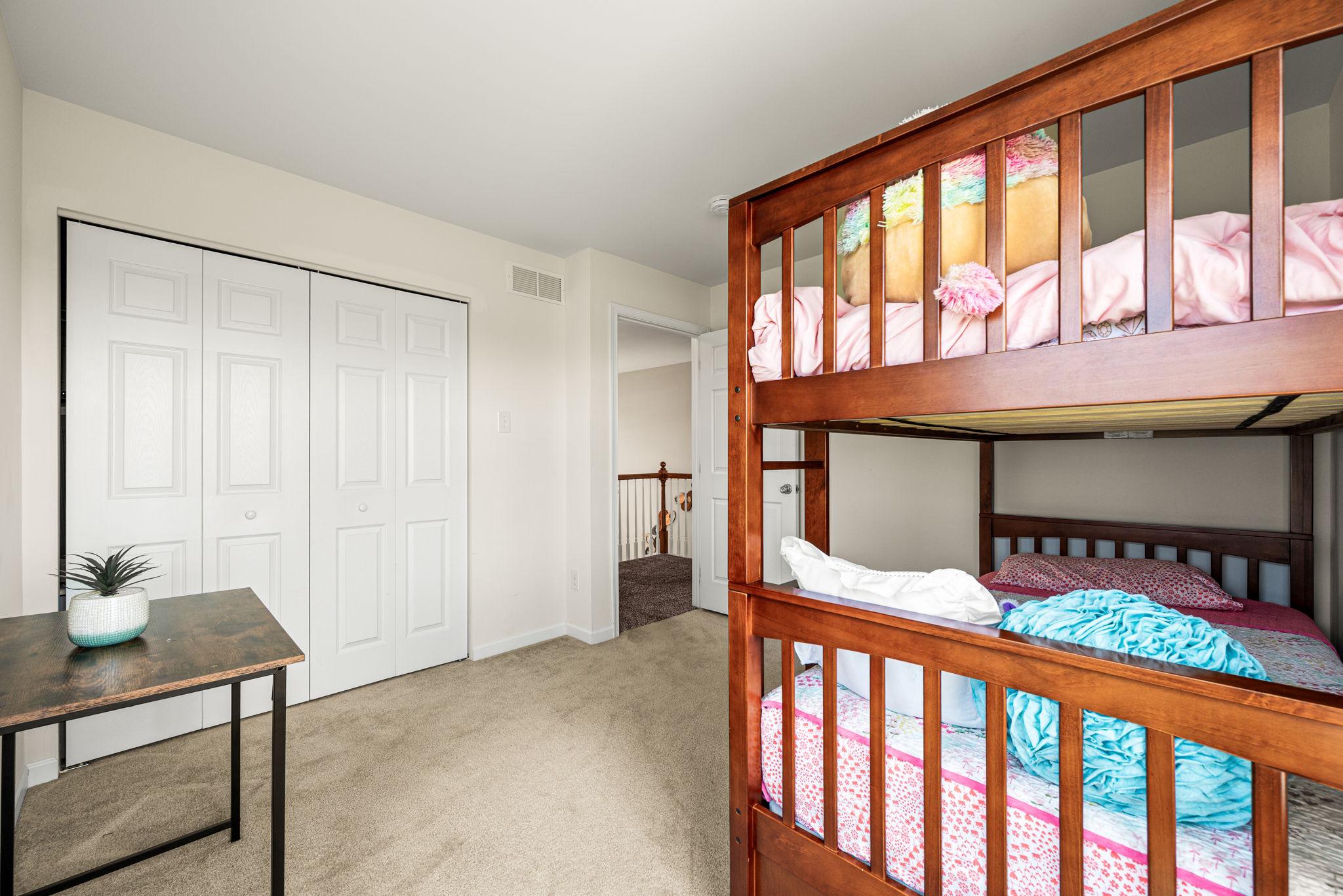 RIDGECREST - Residential
