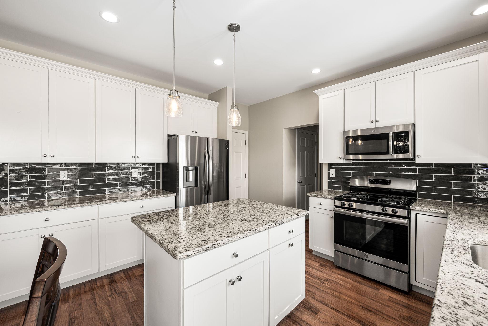 RIDGECREST - Residential
