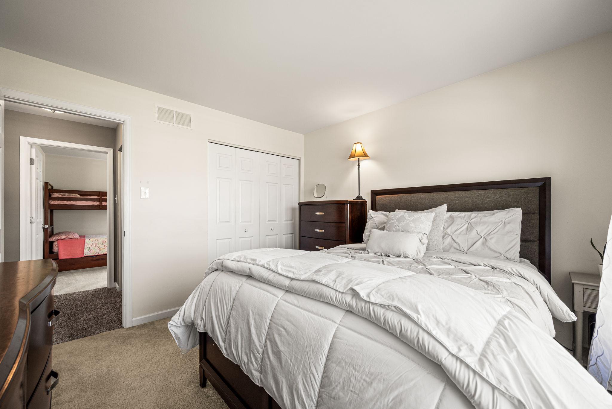 RIDGECREST - Residential