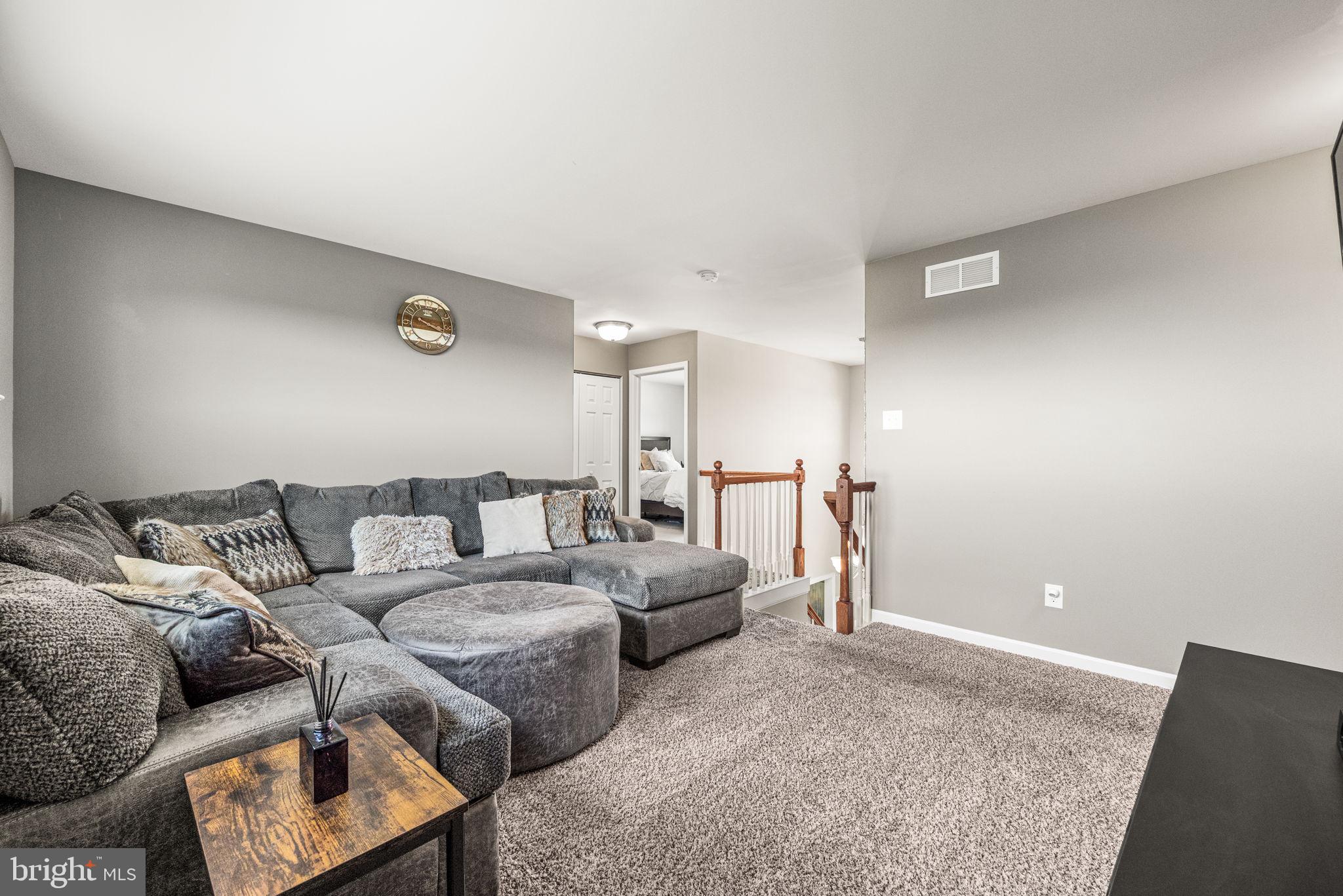 RIDGECREST - Residential