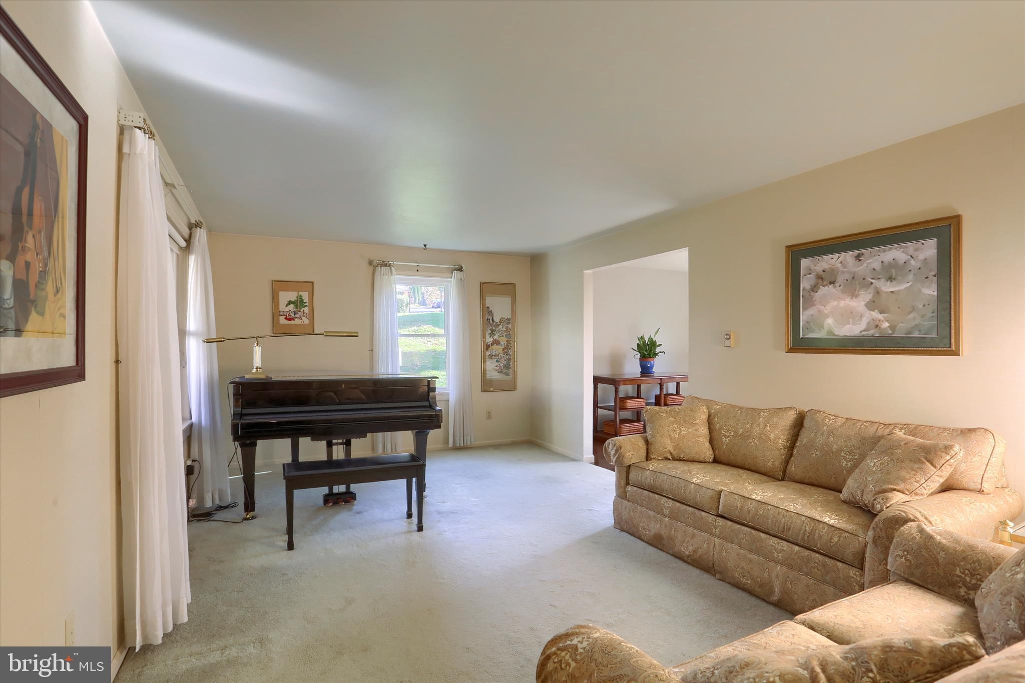 GREEN LANE FARMS - Residential