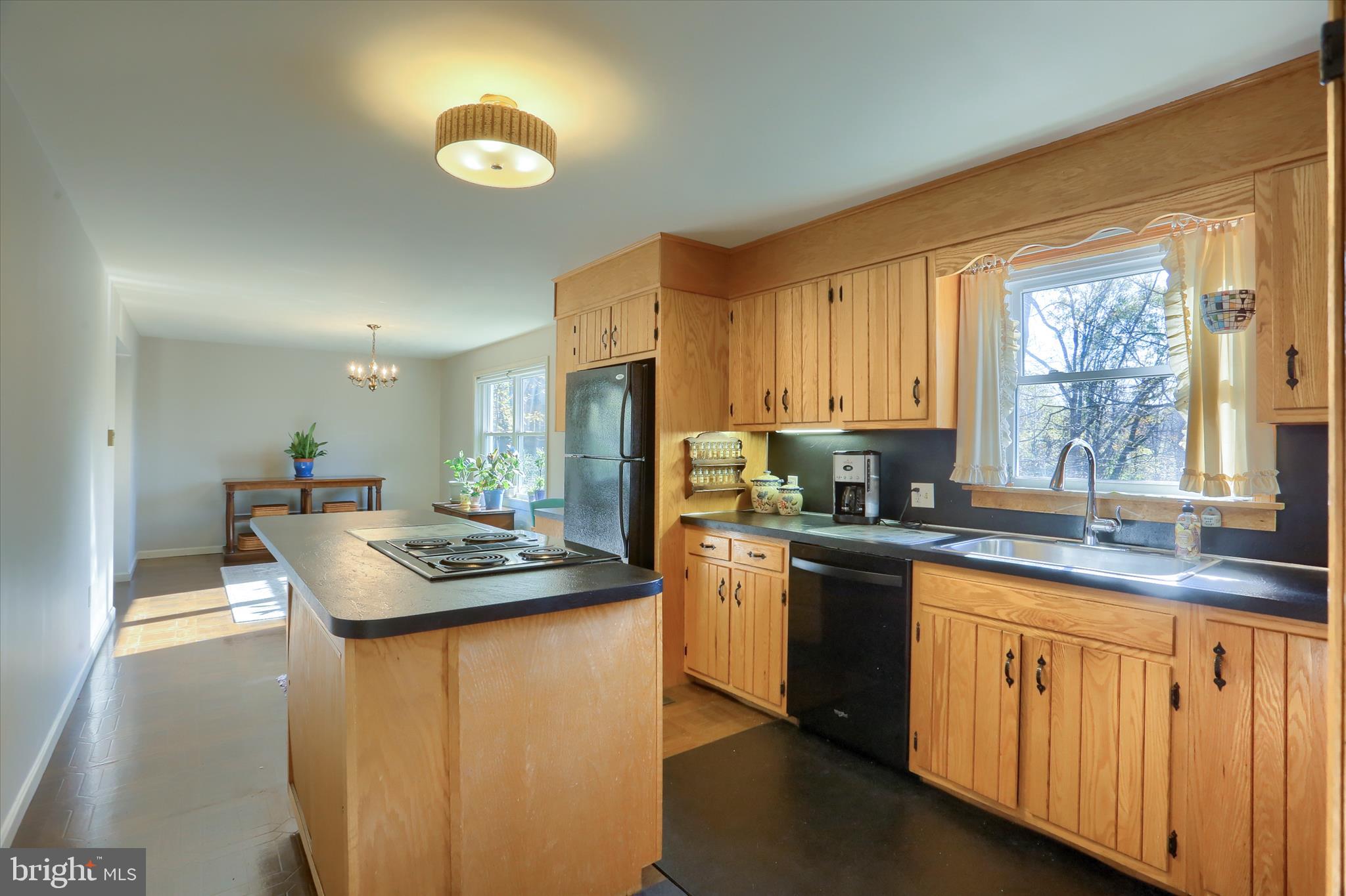 GREEN LANE FARMS - Residential