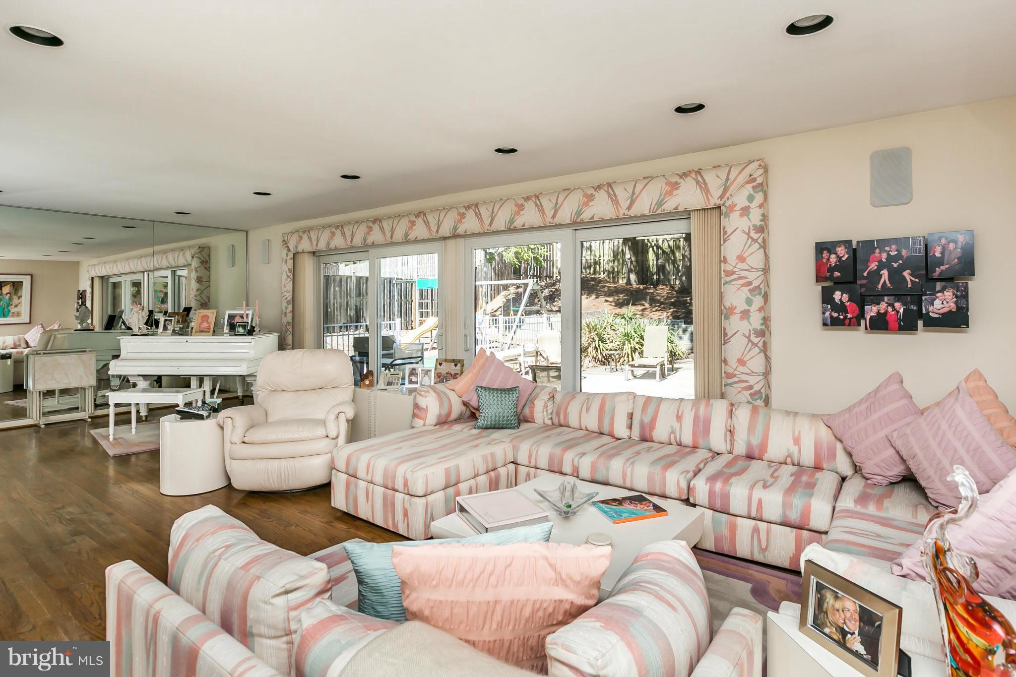 GREEN GATE - Residential