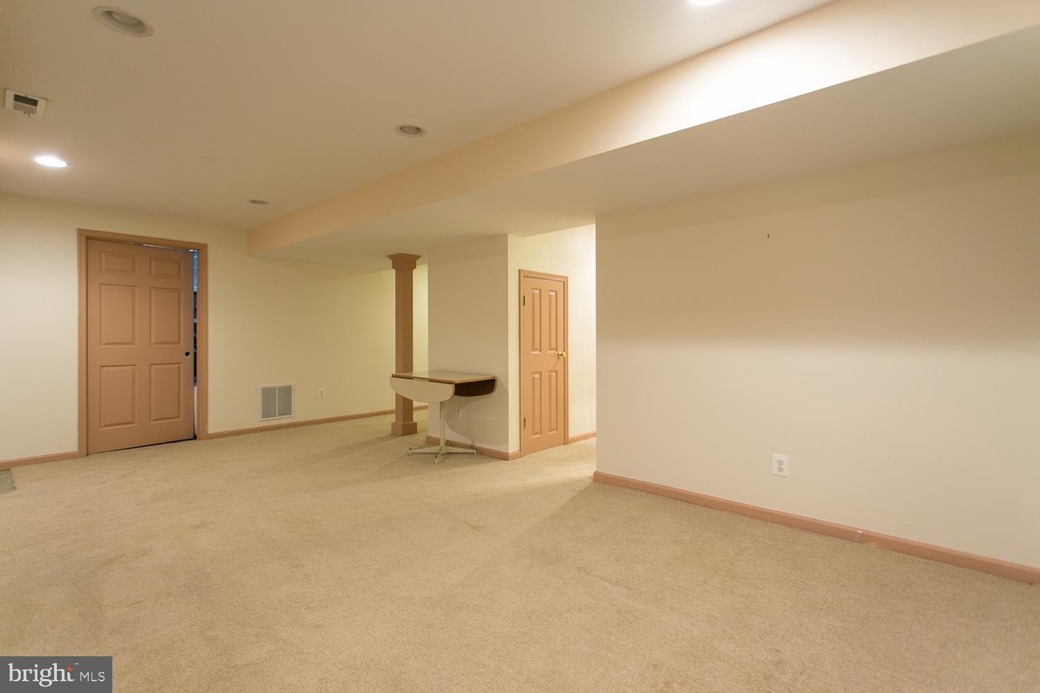 VILLAGE OF KINGS CONTRIVANCE - Residential