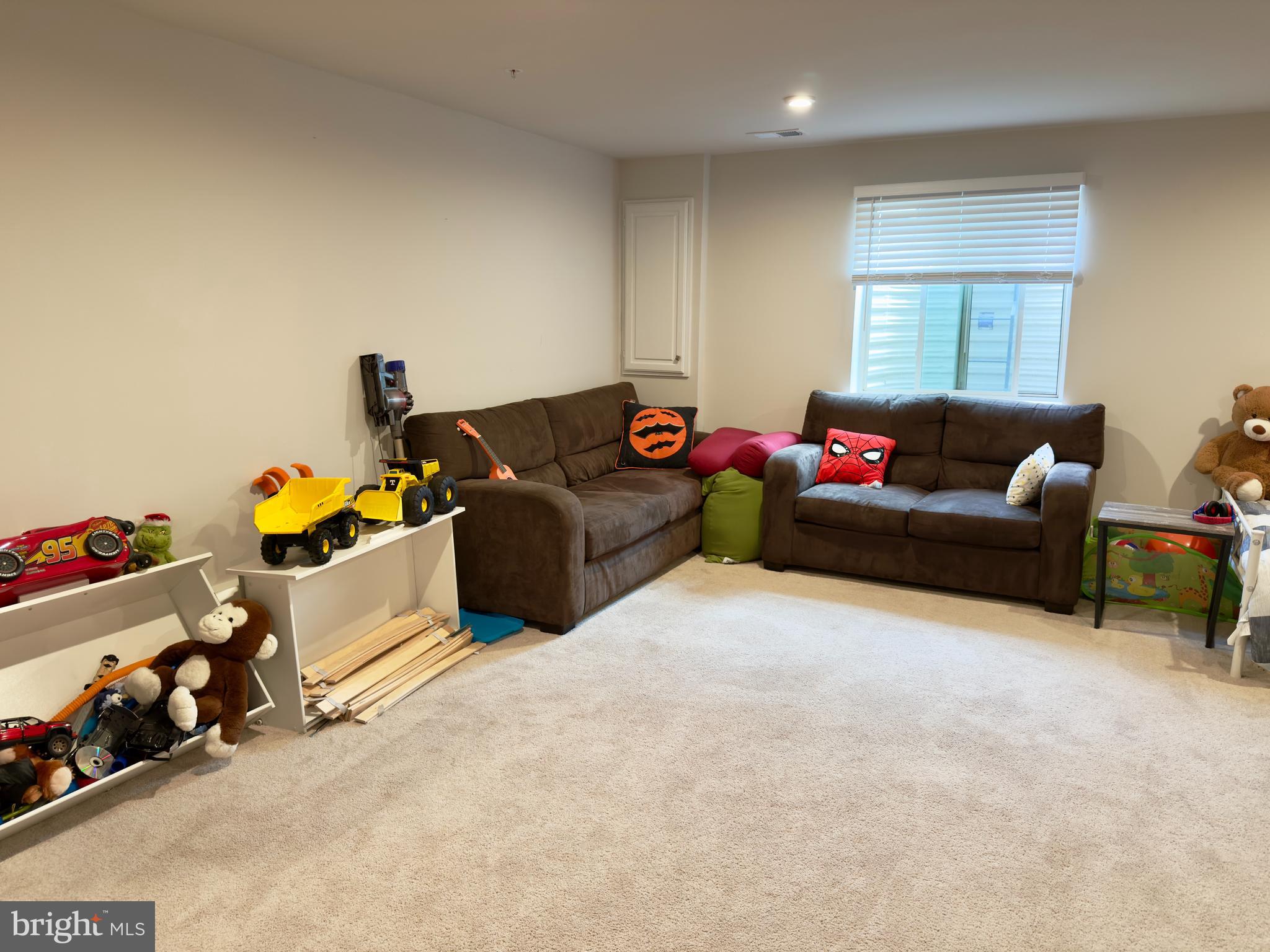 NEW MARKET - Residential Lease