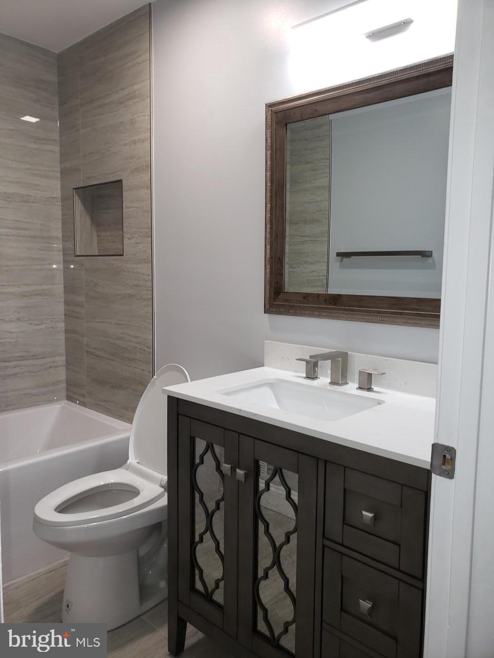 CRESTHAVEN - Residential