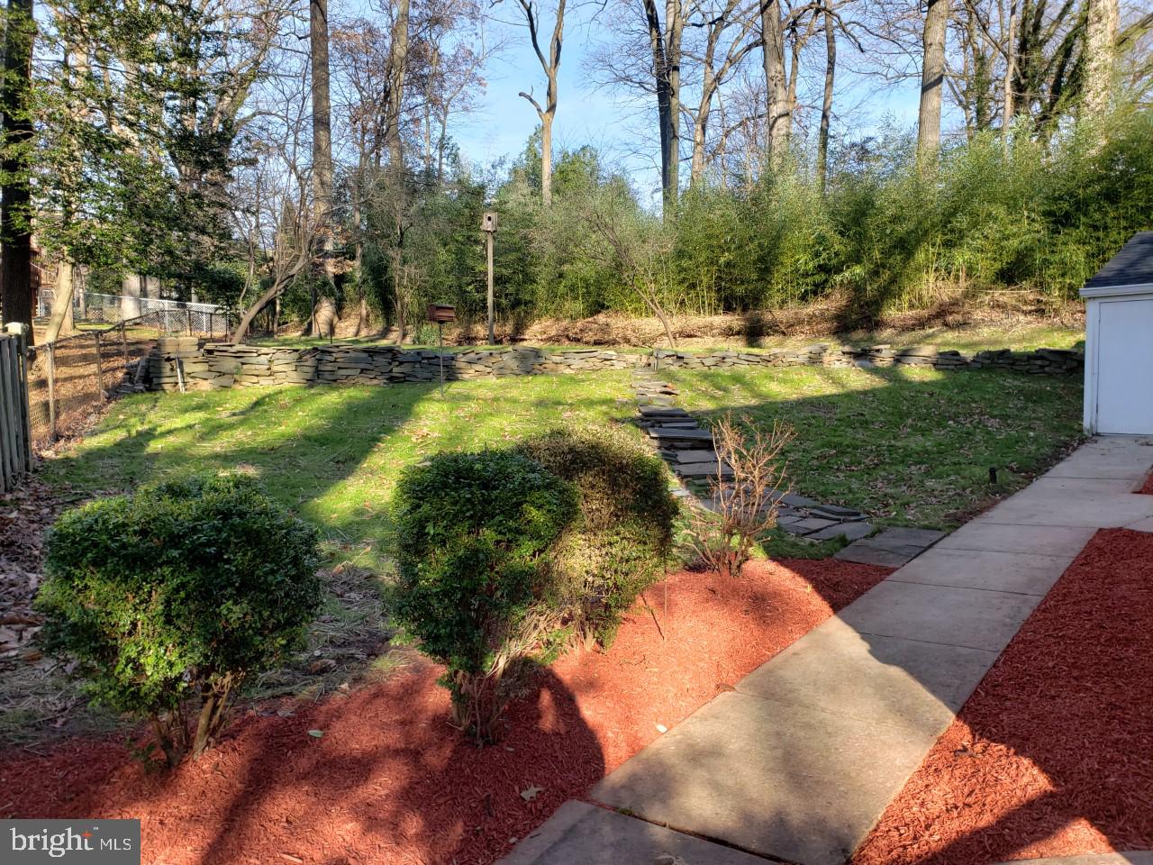 CRESTHAVEN - Residential