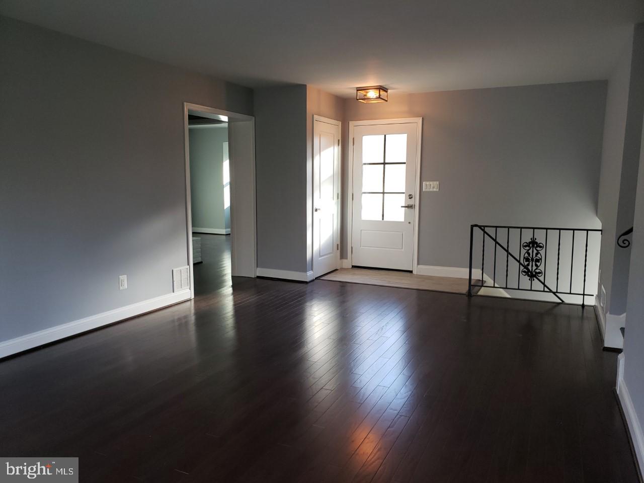 CRESTHAVEN - Residential