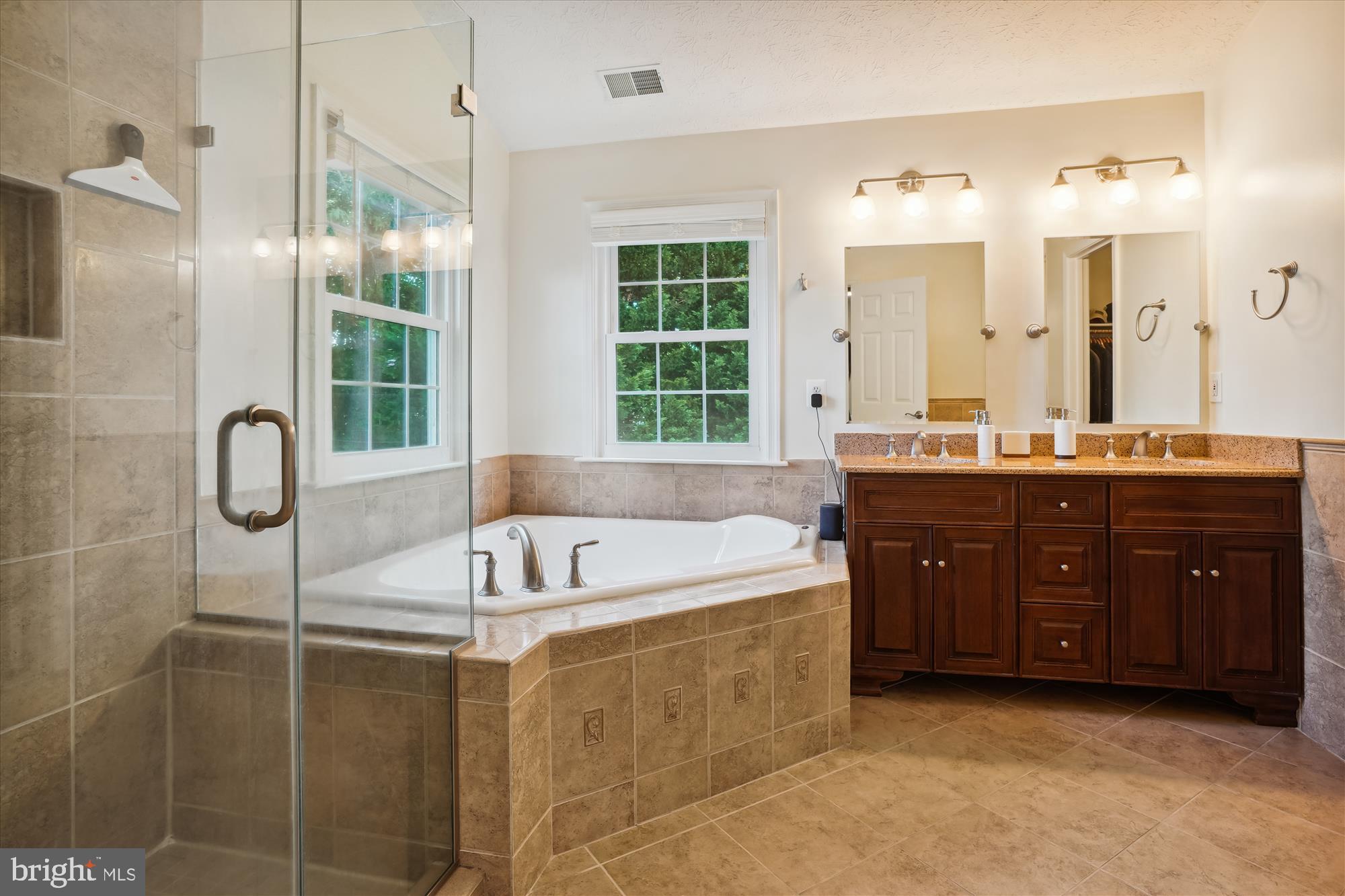 ASHFORD - Residential