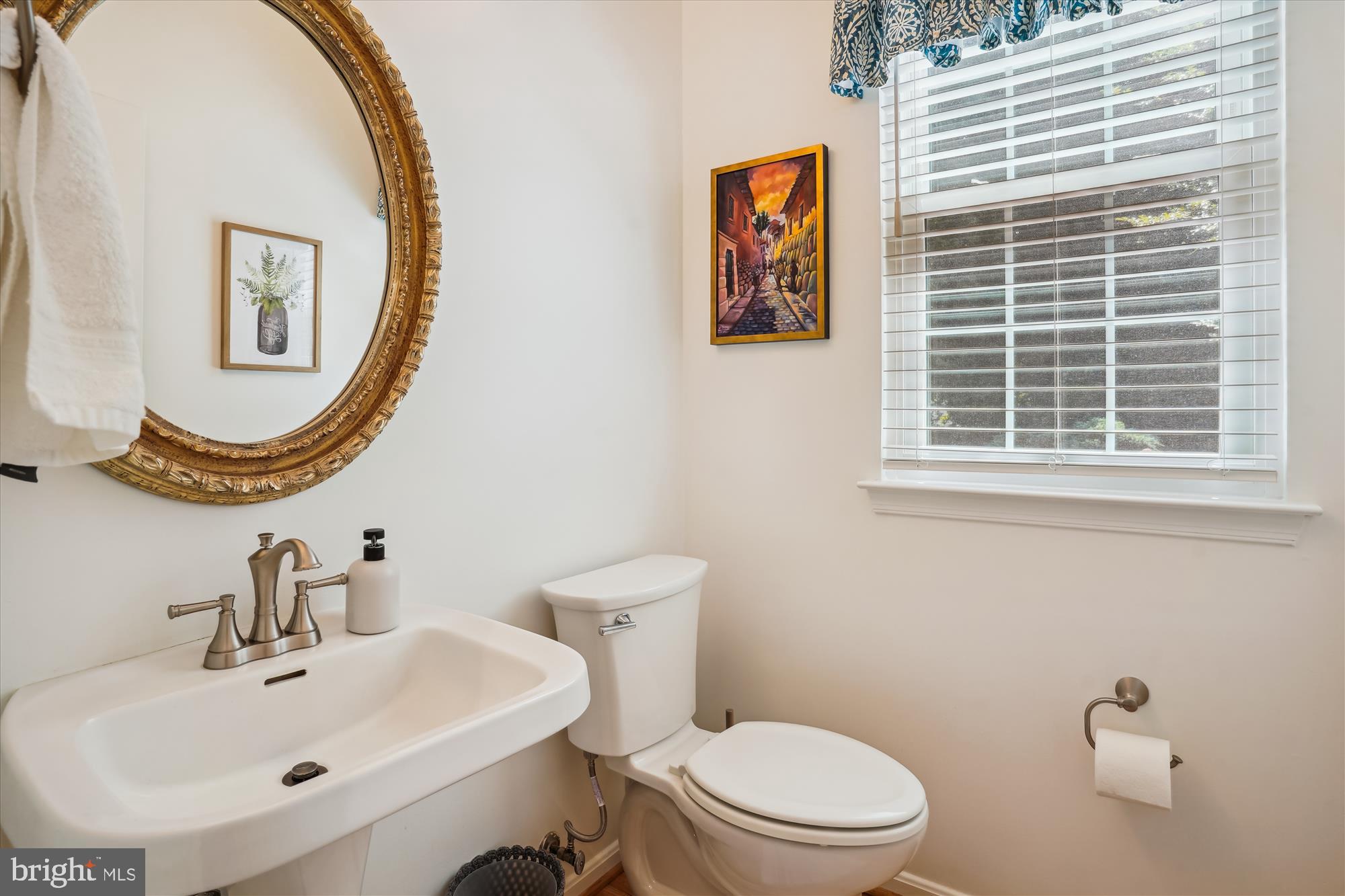 ASHFORD - Residential