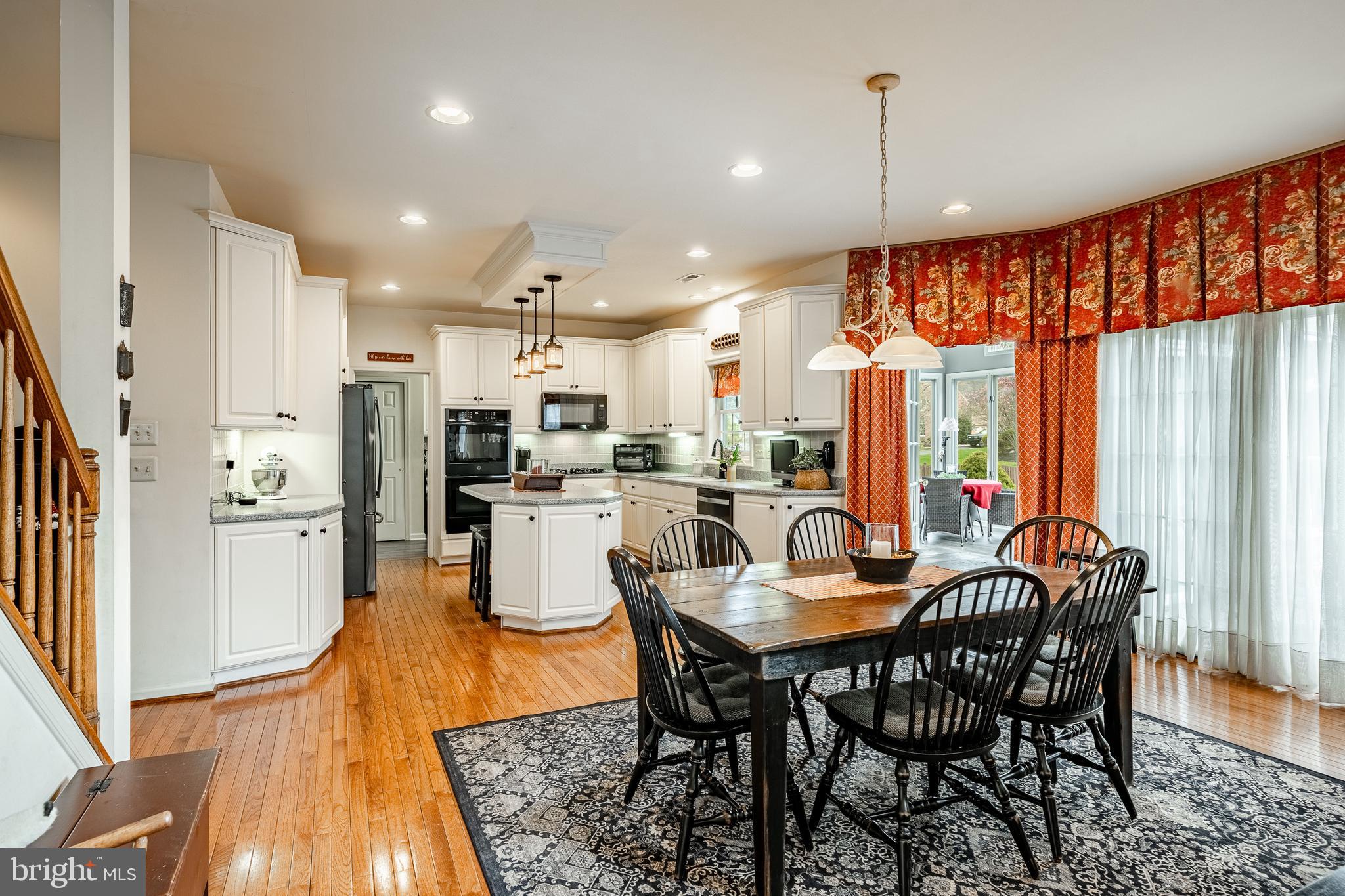 ESTS AT WINDLESTRA - Residential