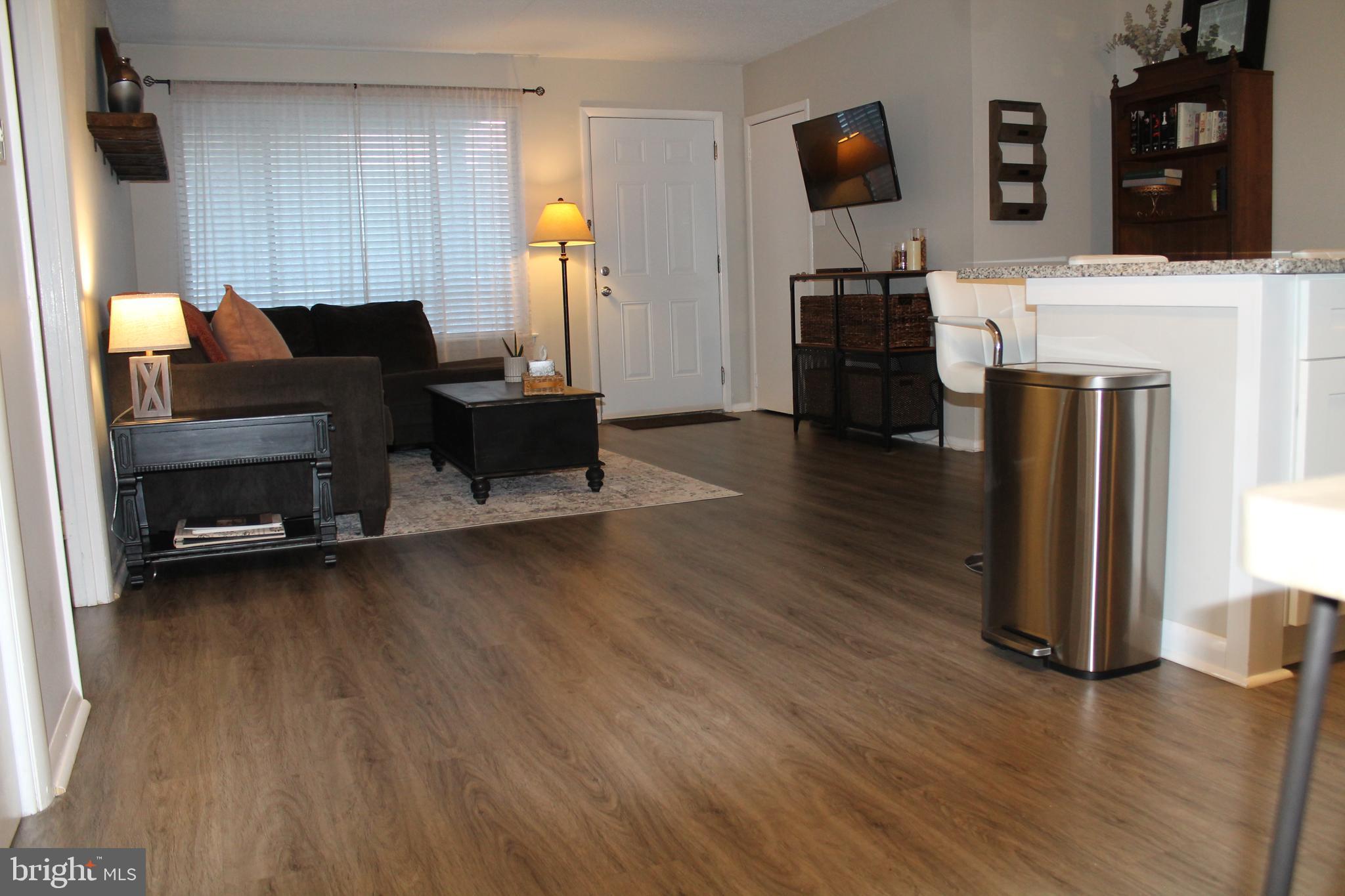 HILLTOP - Residential