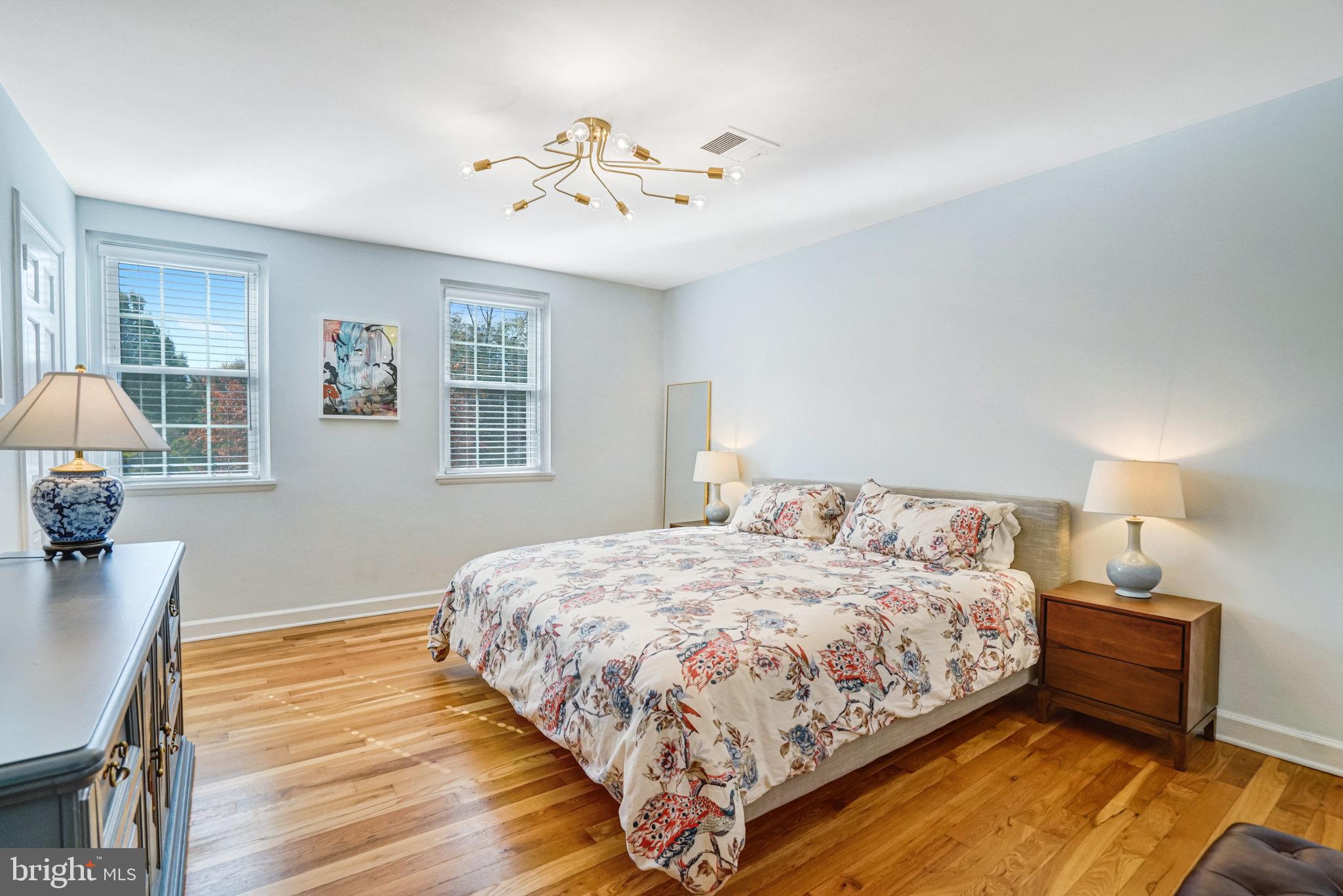 FAIRLINGTON MEWS - Residential Lease