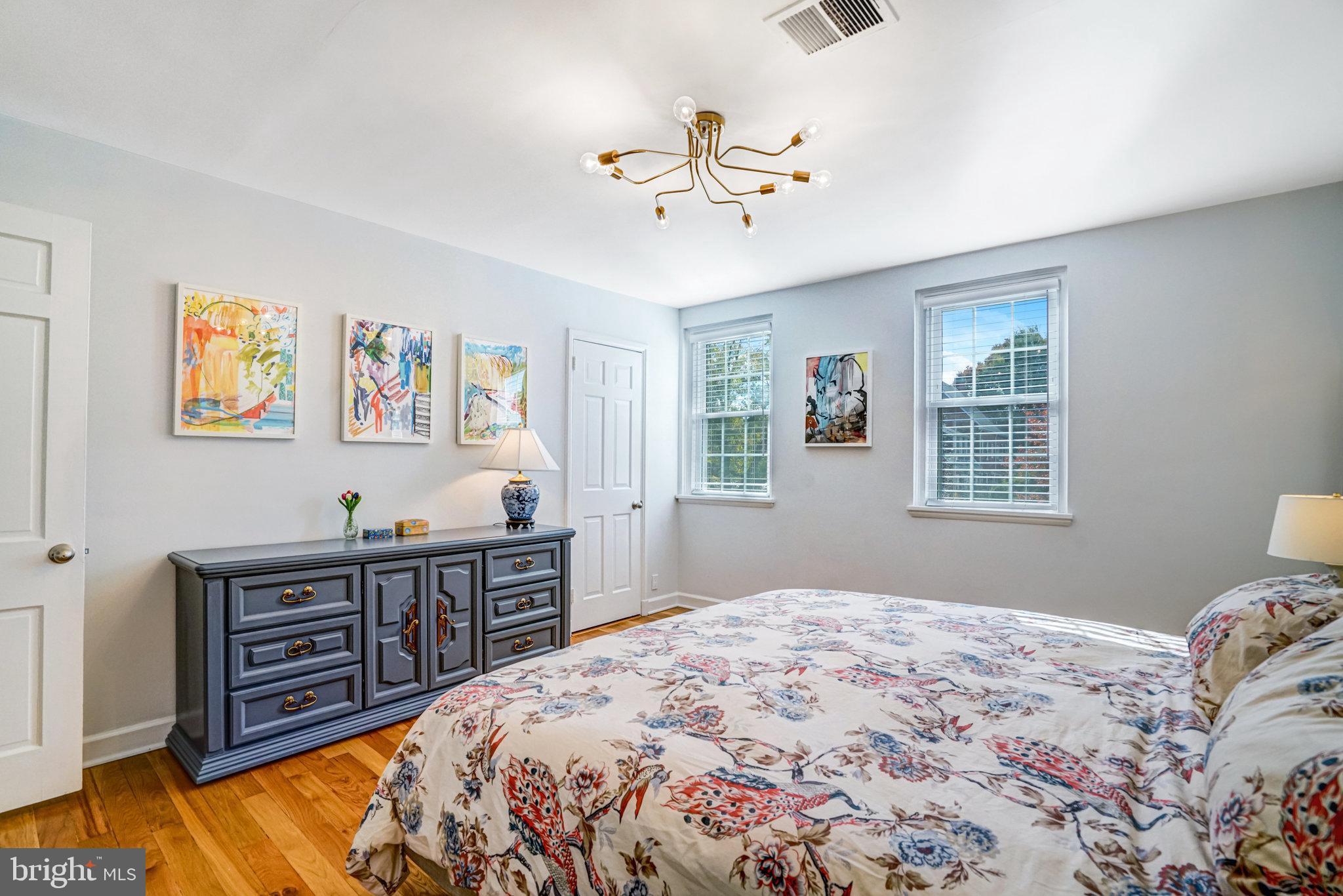 FAIRLINGTON MEWS - Residential Lease