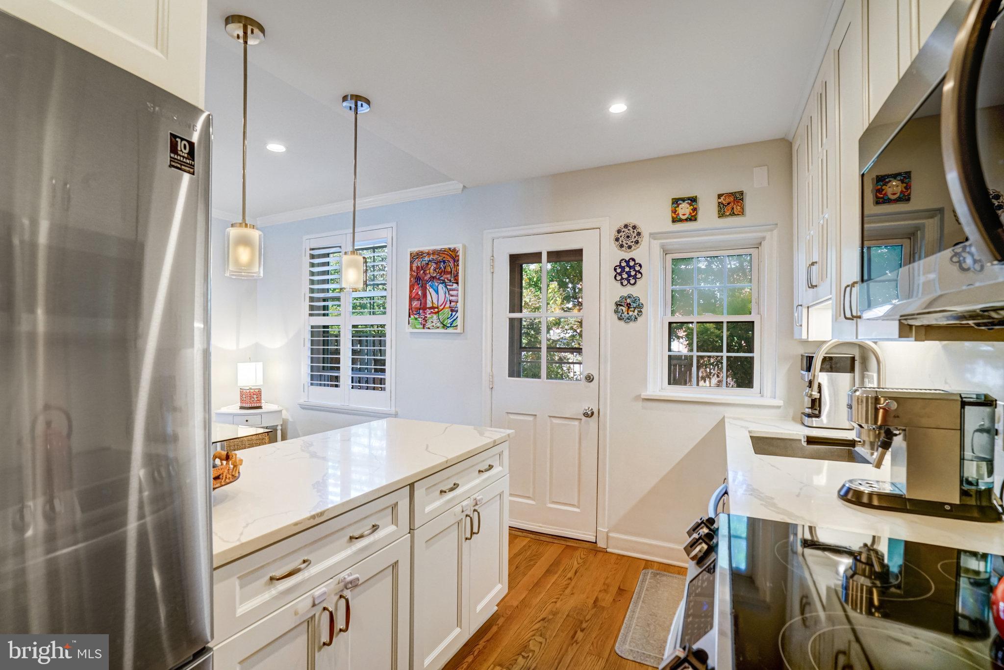 FAIRLINGTON MEWS - Residential Lease