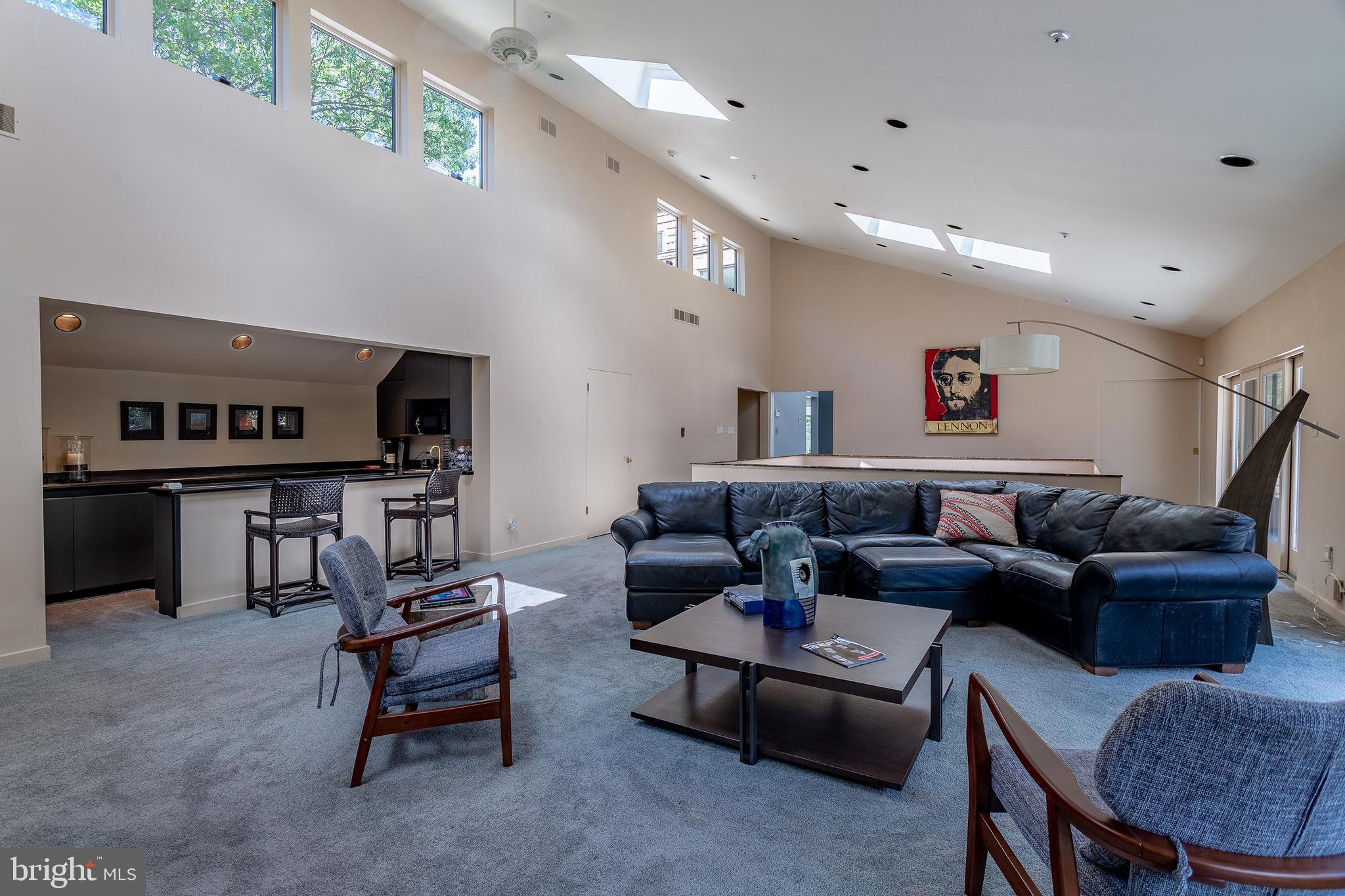 VALLEY FORGE MTN - Residential