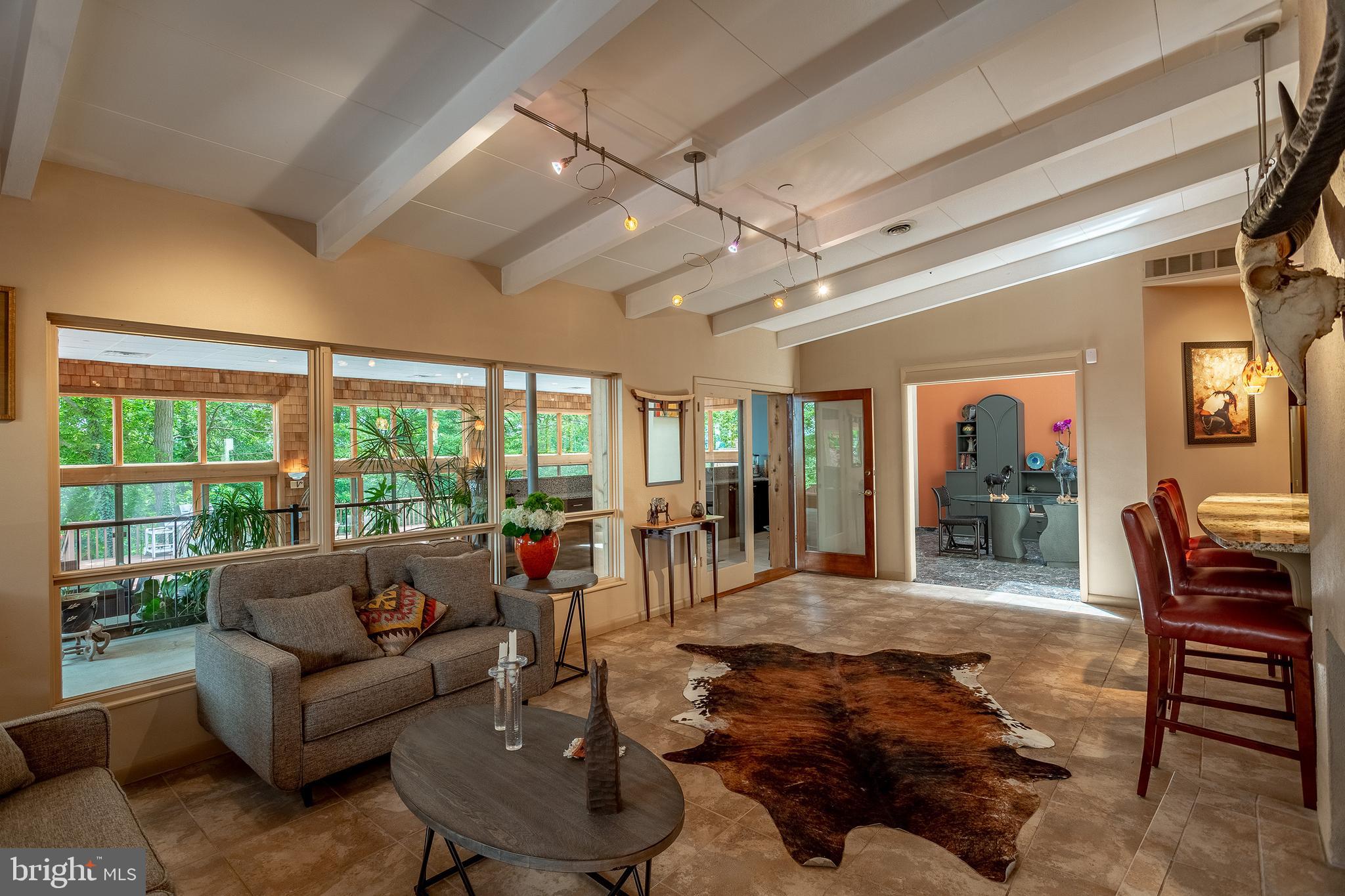 VALLEY FORGE MTN - Residential