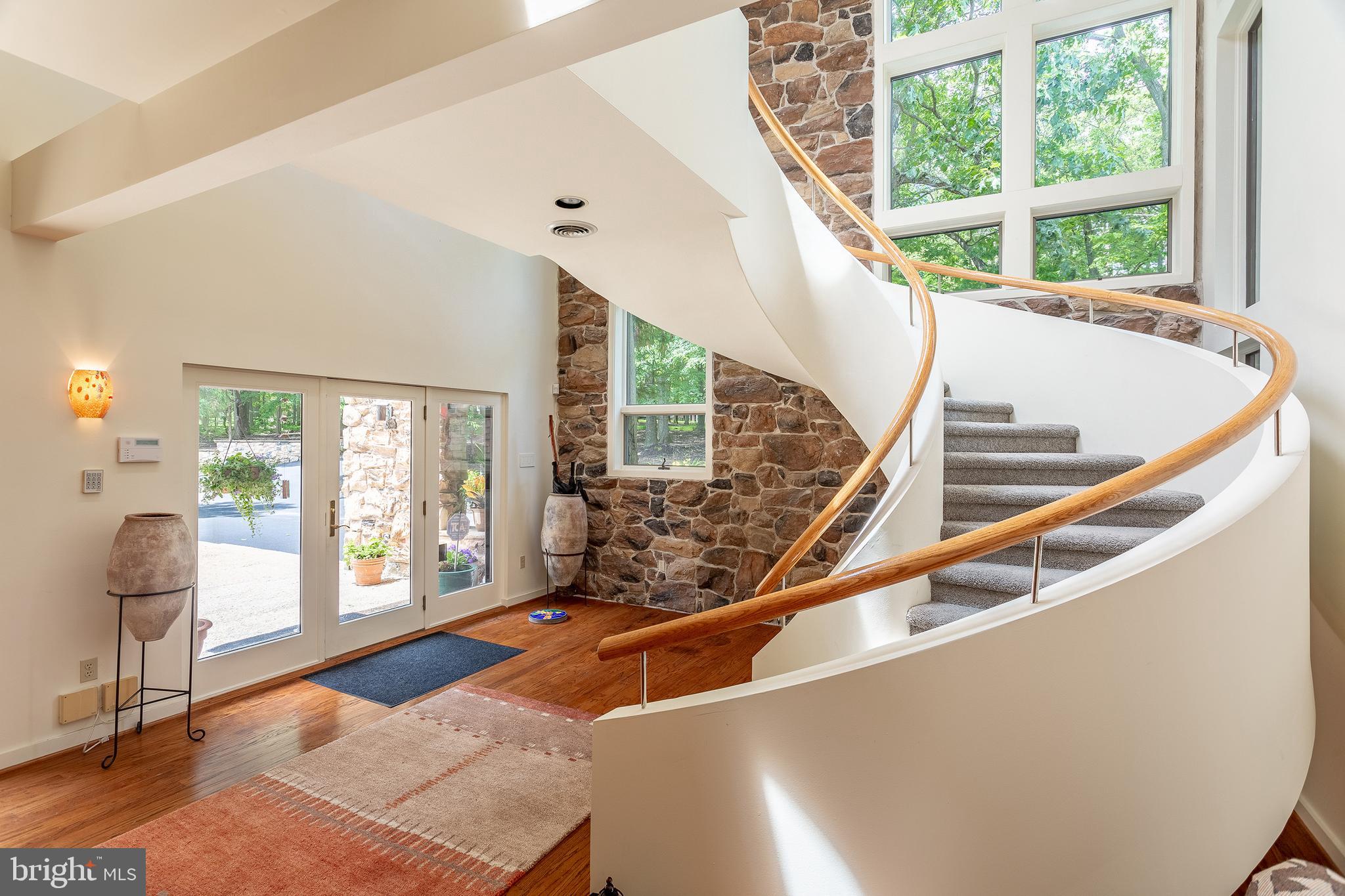 VALLEY FORGE MTN - Residential