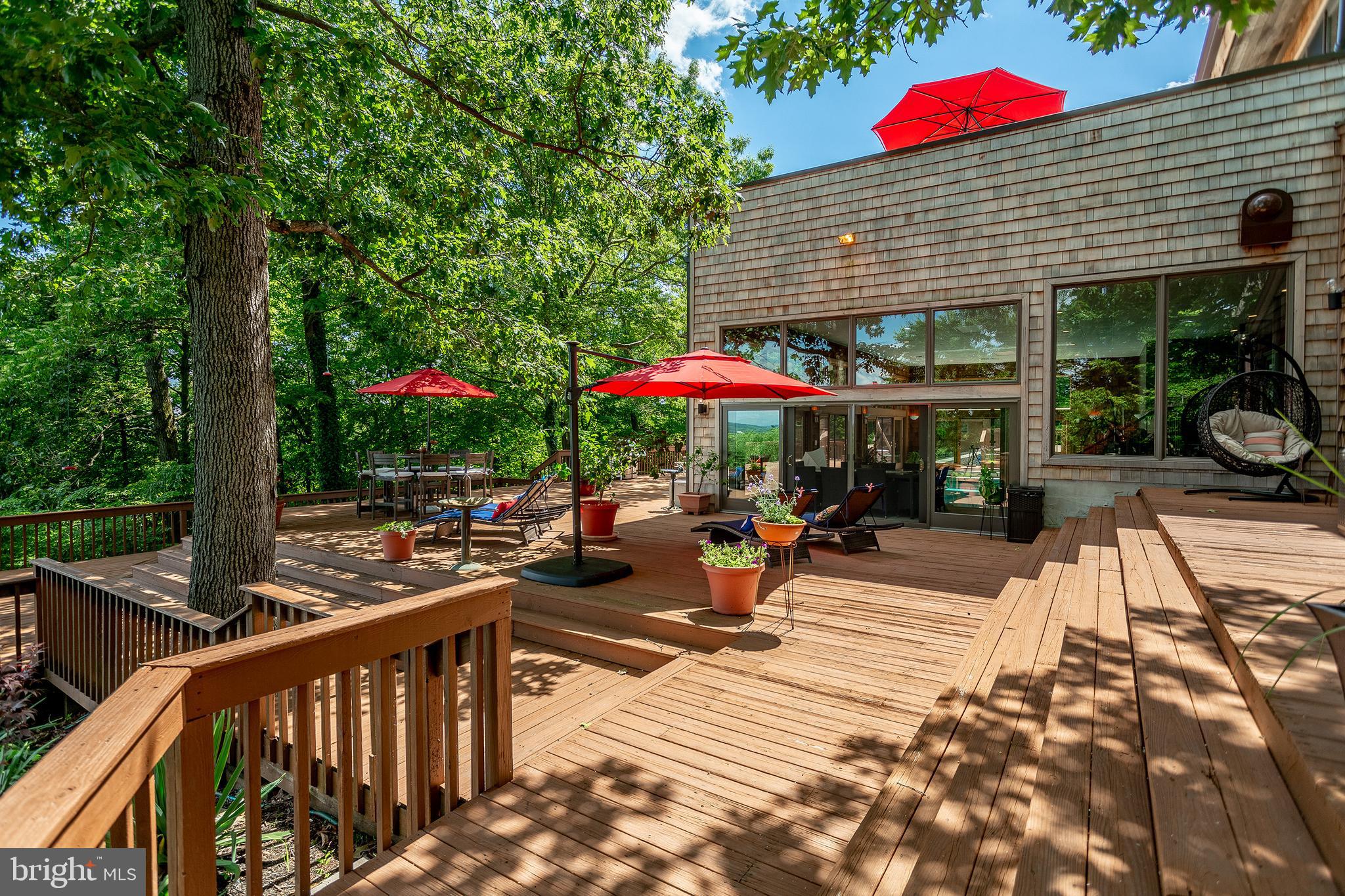 VALLEY FORGE MTN - Residential