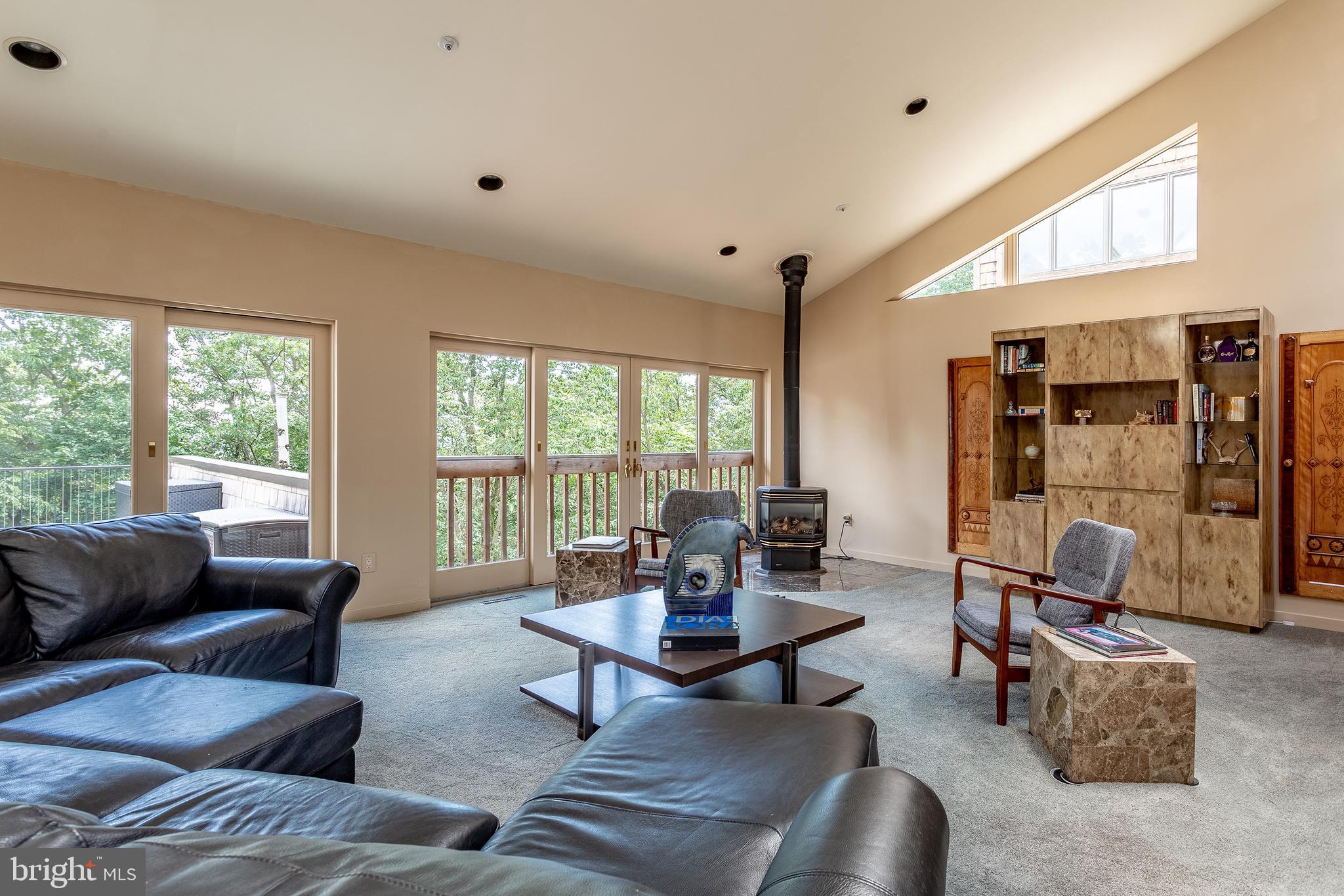 VALLEY FORGE MTN - Residential