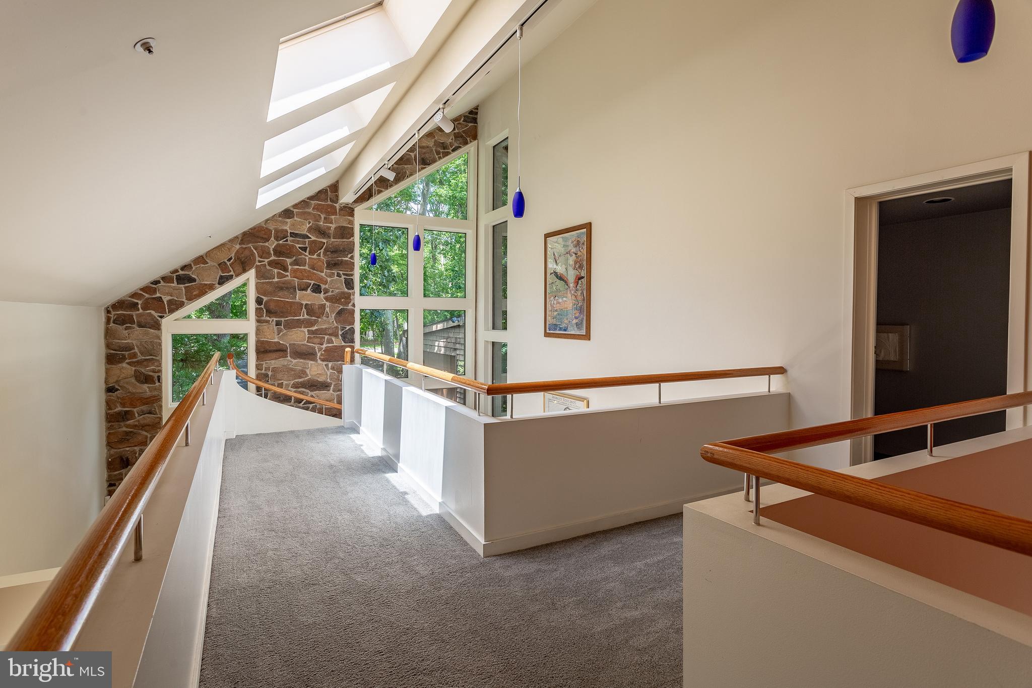 VALLEY FORGE MTN - Residential